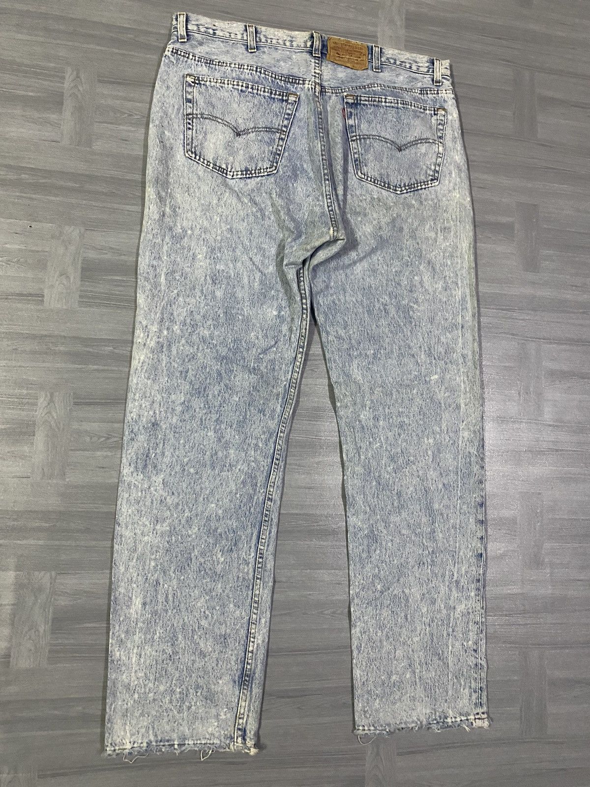 Levi's Vintage USA Levis 501 Distressed Light Wash Jeans Size US 40 / EU 56 - 18 Thumbnail