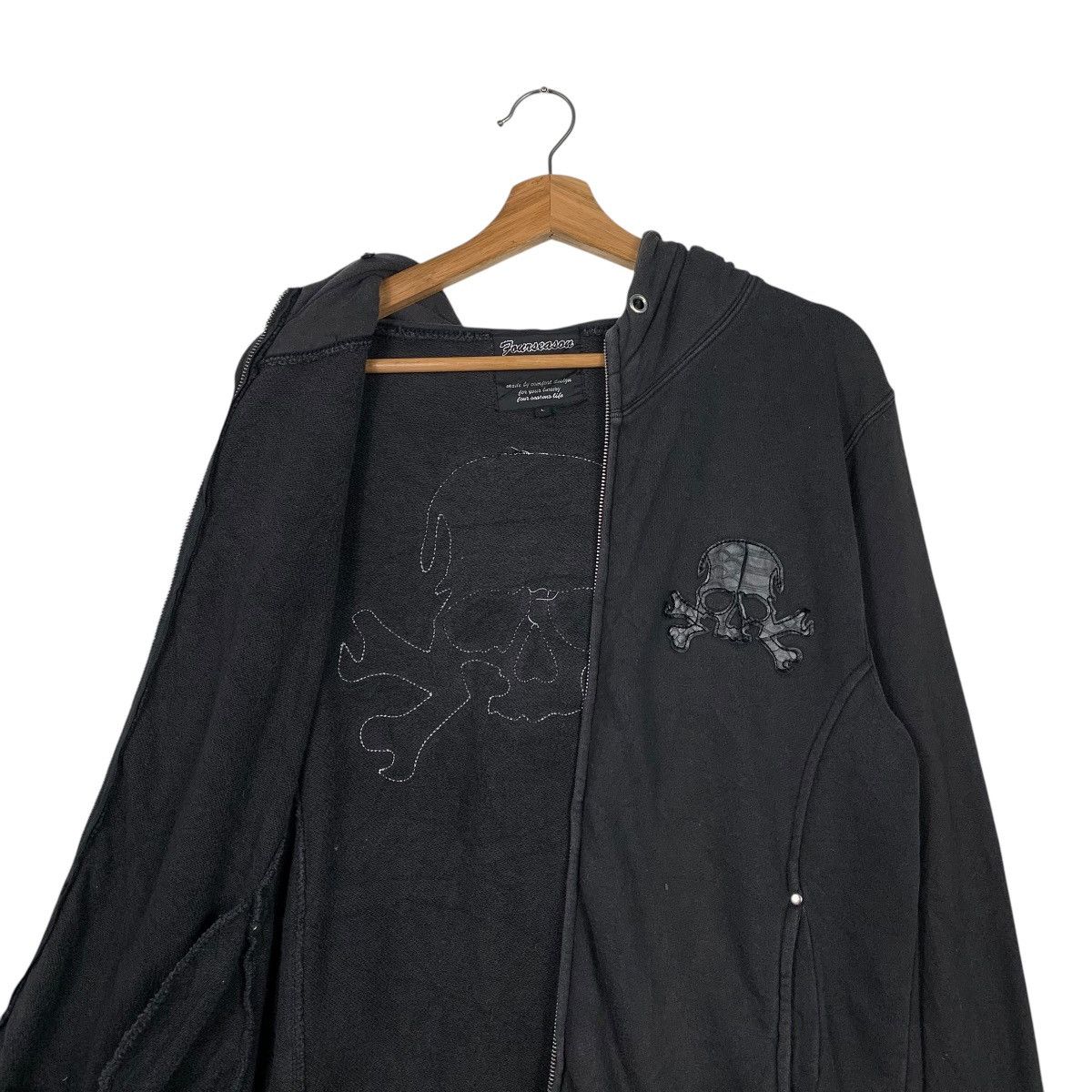Japanese Brand Japanese Brand Four Seasons Skull Zipper Hoodie Size US L / EU 52-54 / 3 - 11 Thumbnail
