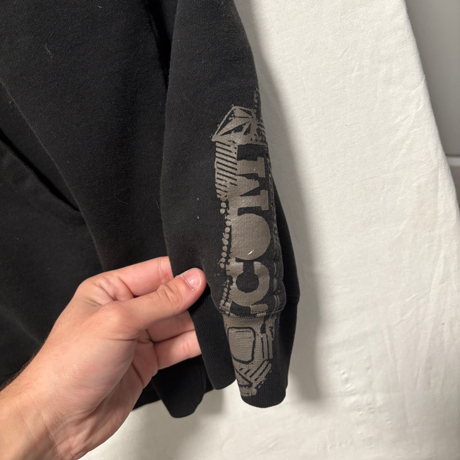 Volcom VTG Y2K 00's Volcom Center Logo Fleece Lined Zip Up Hoodie Size US M / EU 48-50 / 2 - 3 Thumbnail