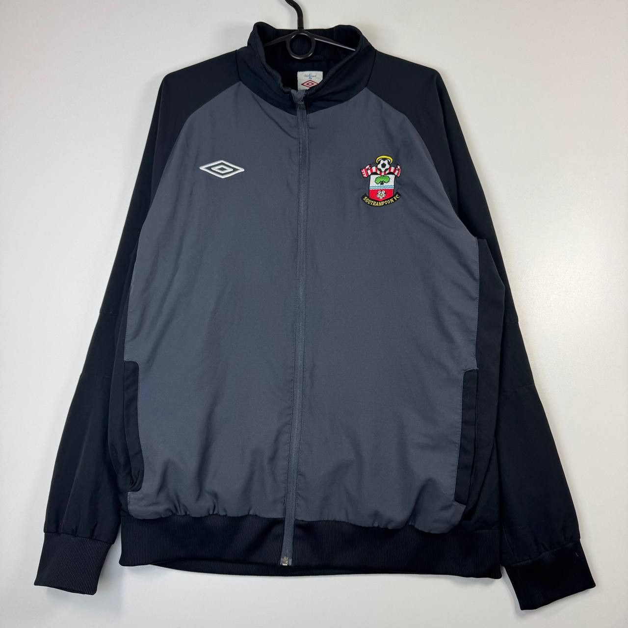 Umbro Umbro Southampton FC Track Jacket Full Zip Mens Size XL Size US XL / EU 56 / 4 - 1 Thumbnail