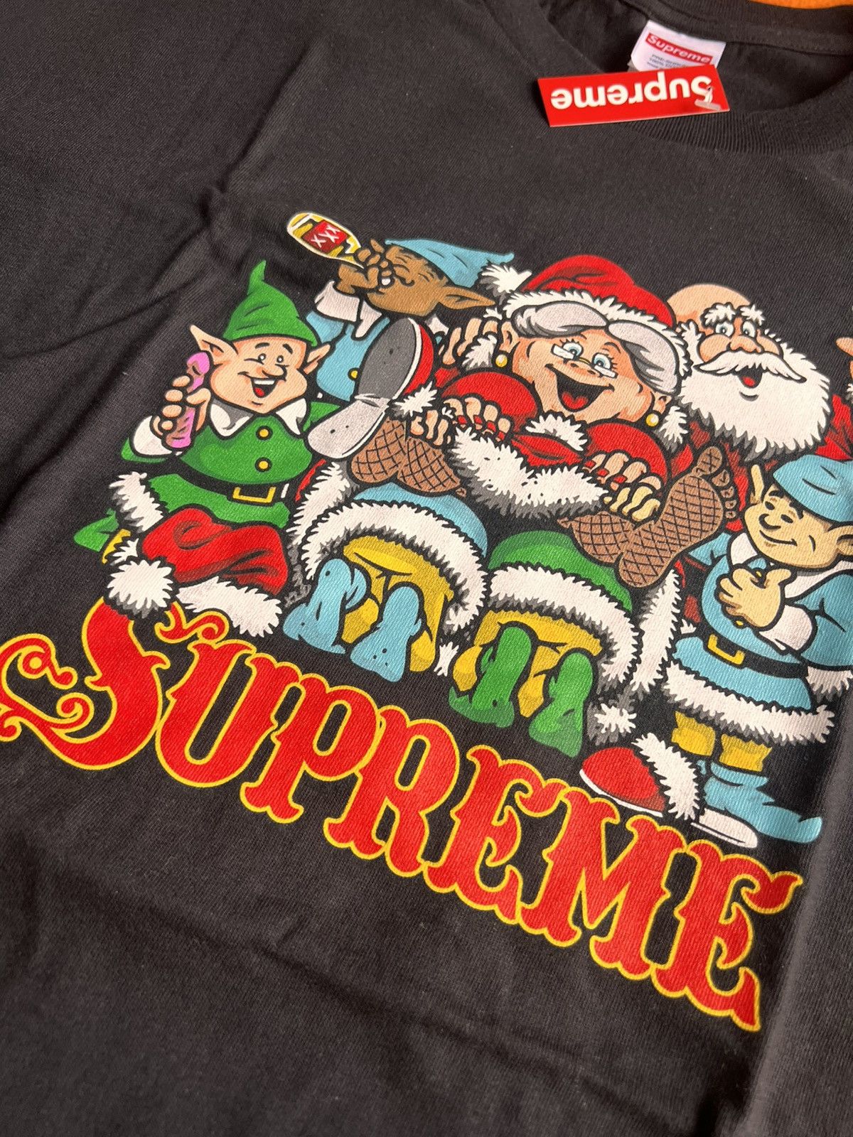 Supreme XL - Supreme Naughty Tee black santa tshirt Dwarfs holiday Size US XL / EU 56 / 4 - 14 Thumbnail