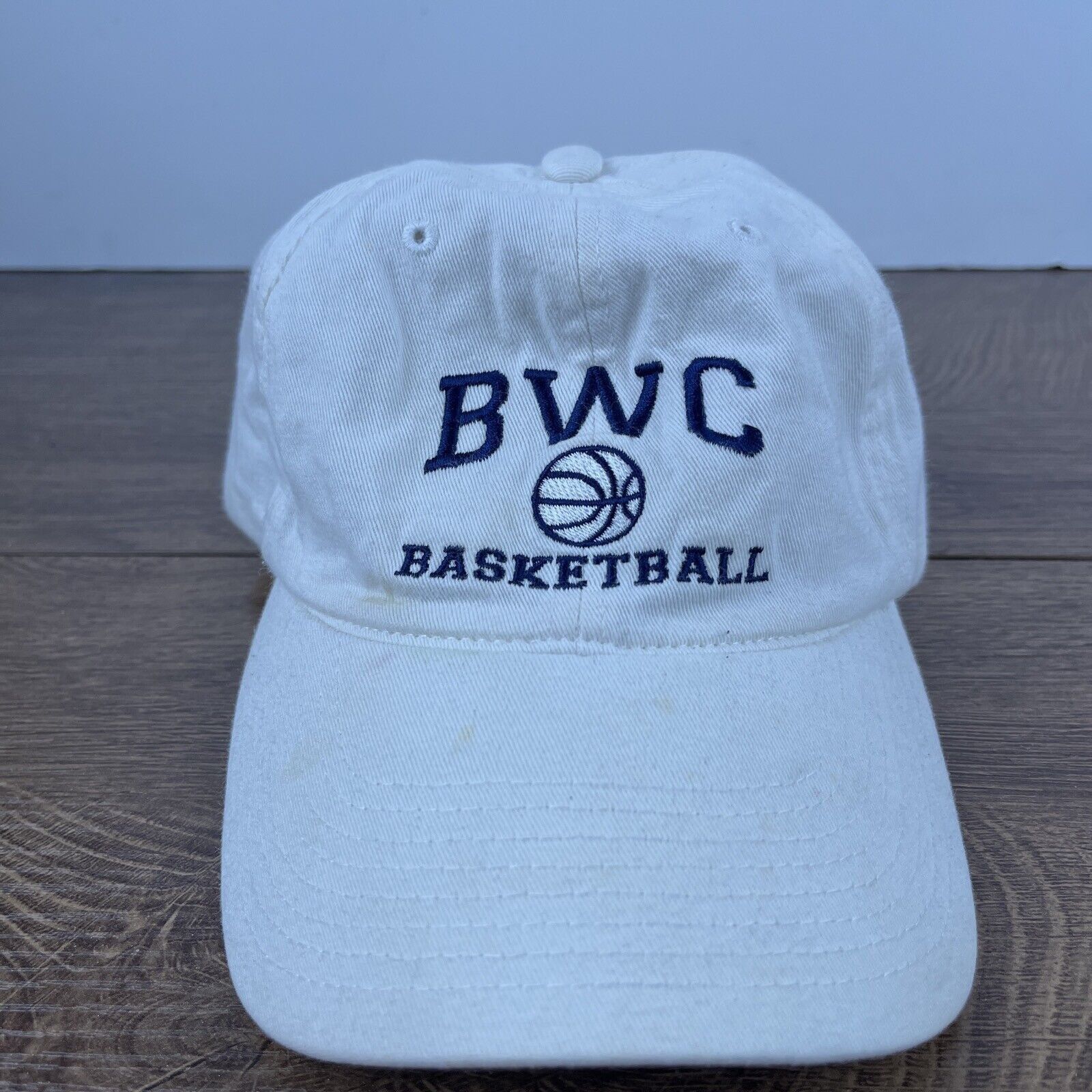 Other BWC Basketball Hat Baldwin Wallace White Adjustable Hat Adul Size ONE SIZE - 2 Thumbnail