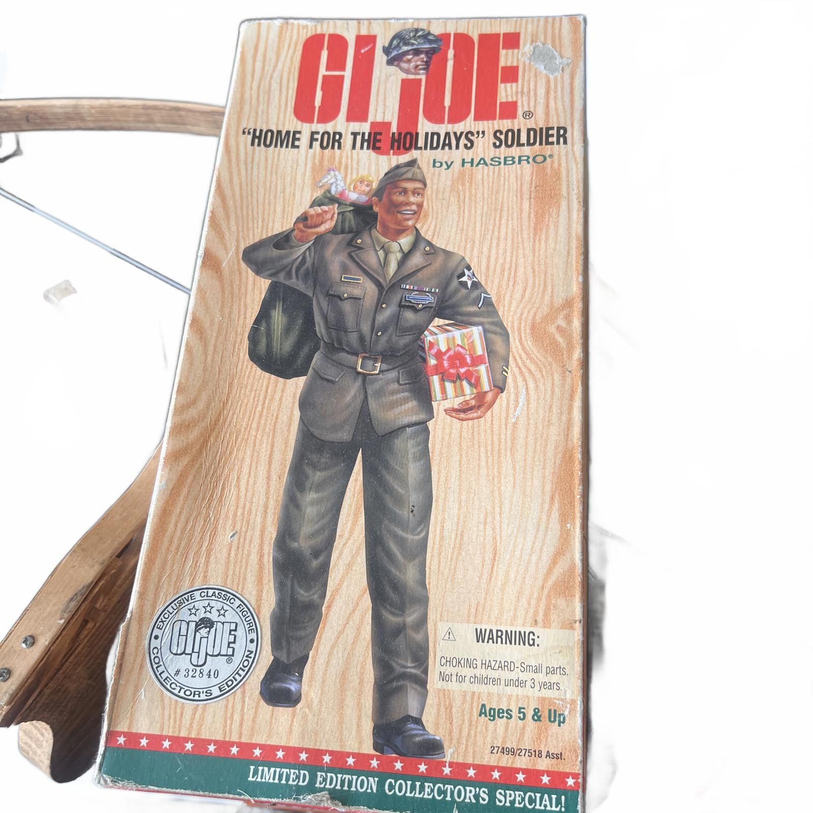 Other GI Joe "Home for the Holidays" Soldier Action Figure Limited Size ONE SIZE - 1 Thumbnail