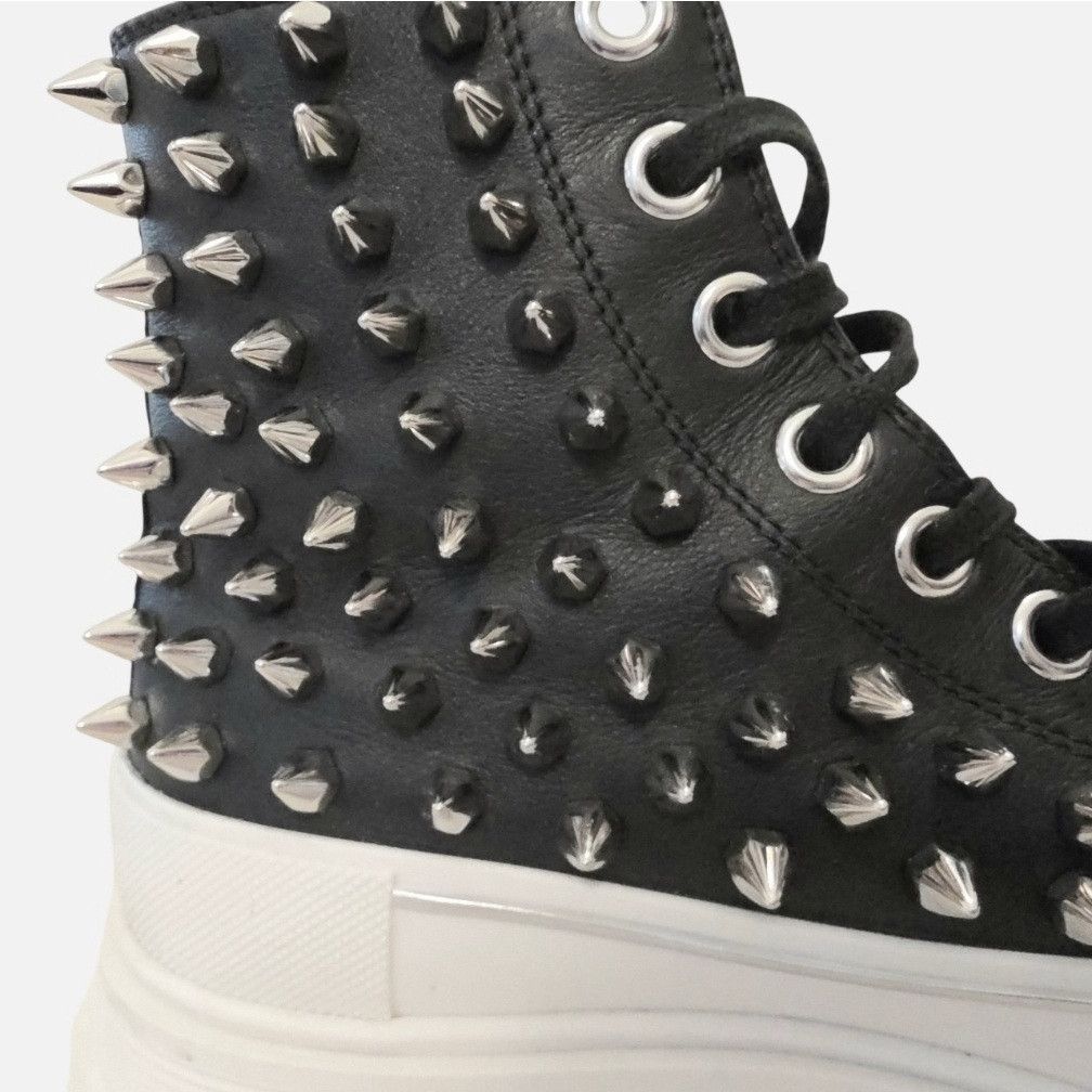 Alexander McQueen Alexander McQueen Tread Slick Spike Black Leather High-Tops Size US 9.5 / IT 39.5 - 12 Thumbnail