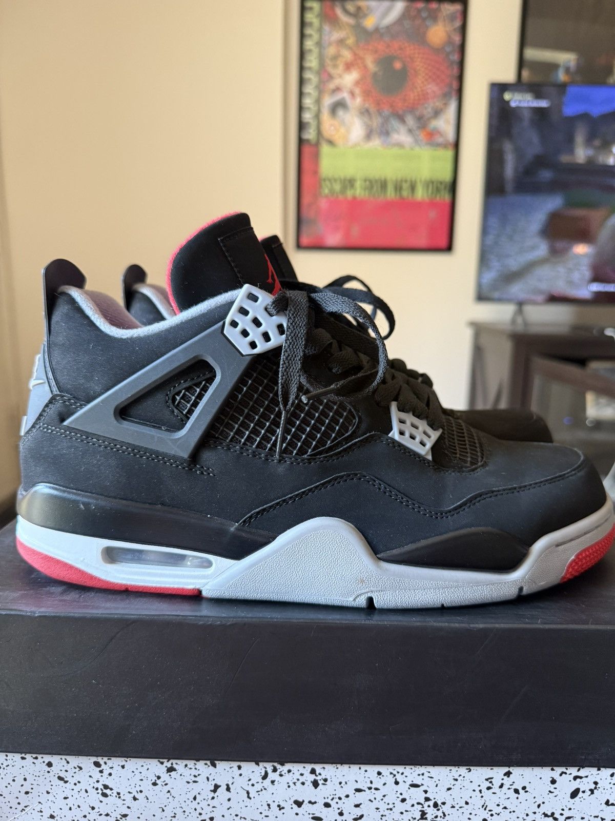 Jordan Brand Air Jordan 4 Retro OG 'Bred' 2019 Size US 10 / EU 43 - 5 Thumbnail