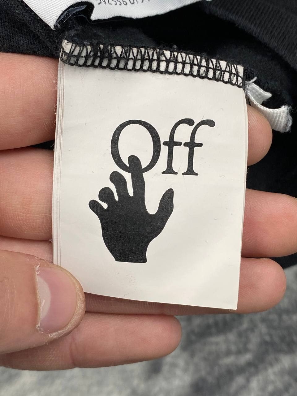 Off-White Off-White Gradient Arrows Big Logo T Shirt Black Men Size L Size US L / EU 52-54 / 3 - 13 Thumbnail