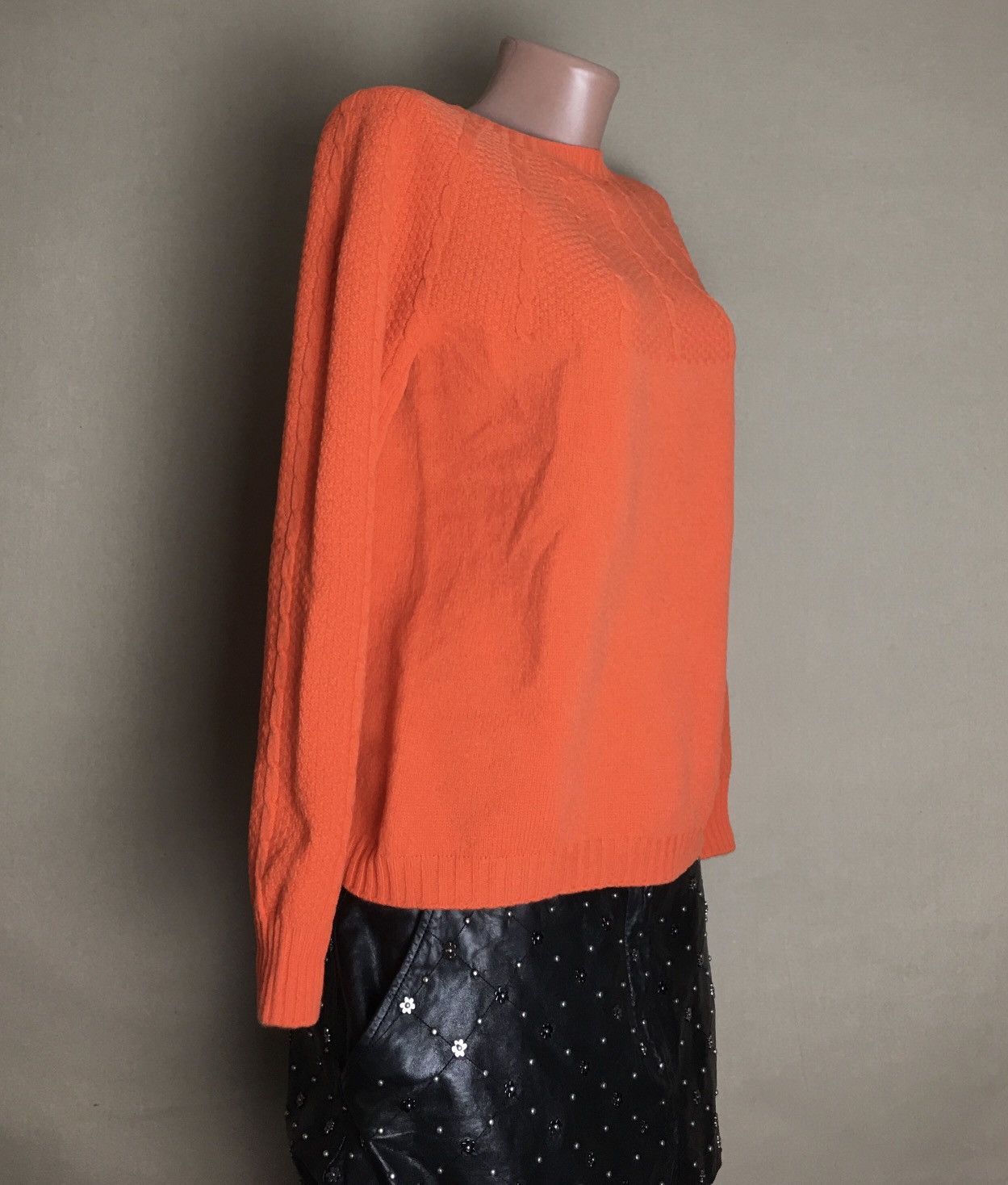 Harley of Scotland Harley of Scotland Orange Cable Yoke Dorothy Sweater Size M Size M / US 6-8 / IT 42-44 - 4 Thumbnail