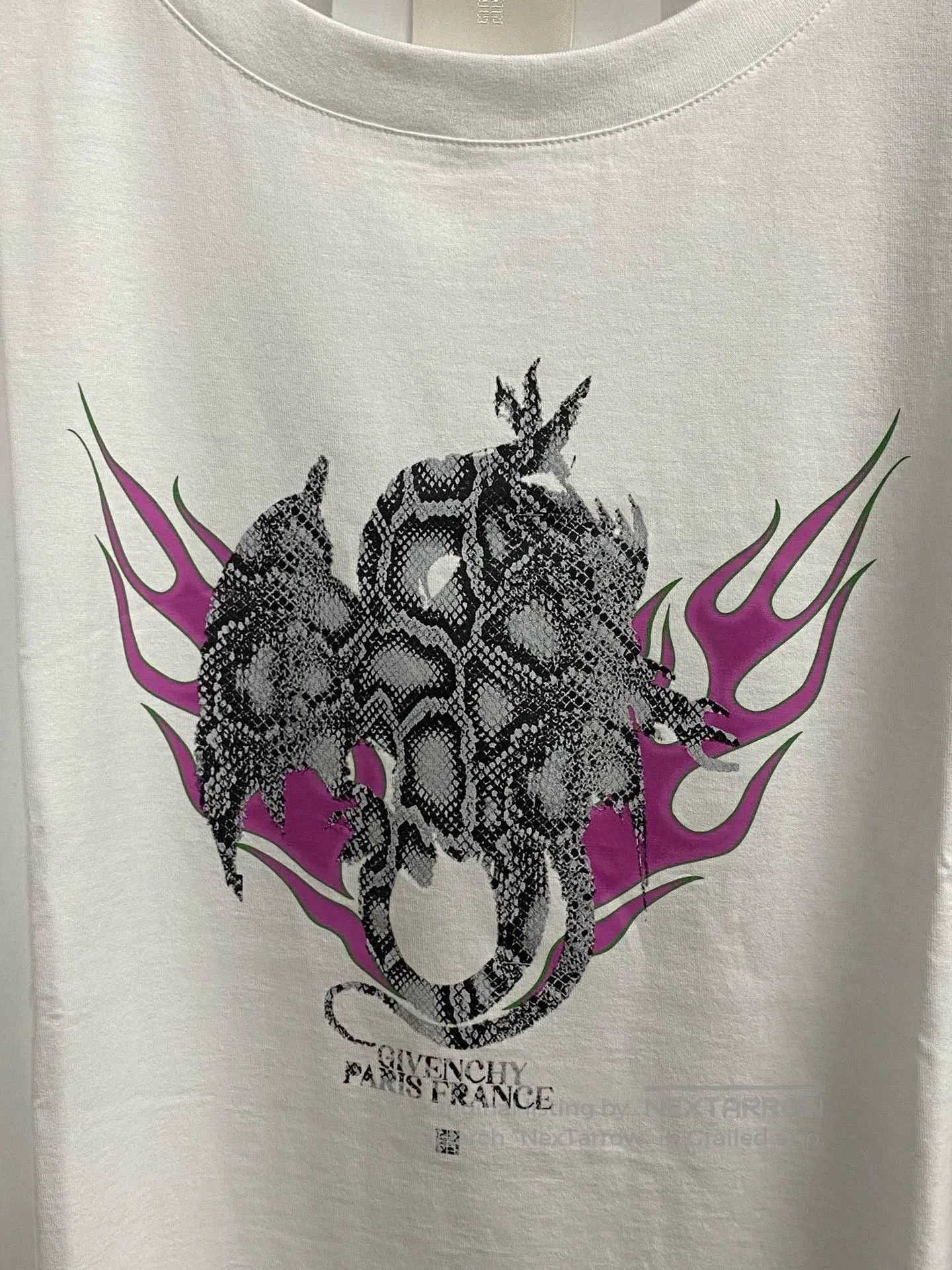 Givenchy Givenchy Mens Graphic Short Sleeve T-Shirt. Size US S / EU 44-46 / 1 - 3 Thumbnail