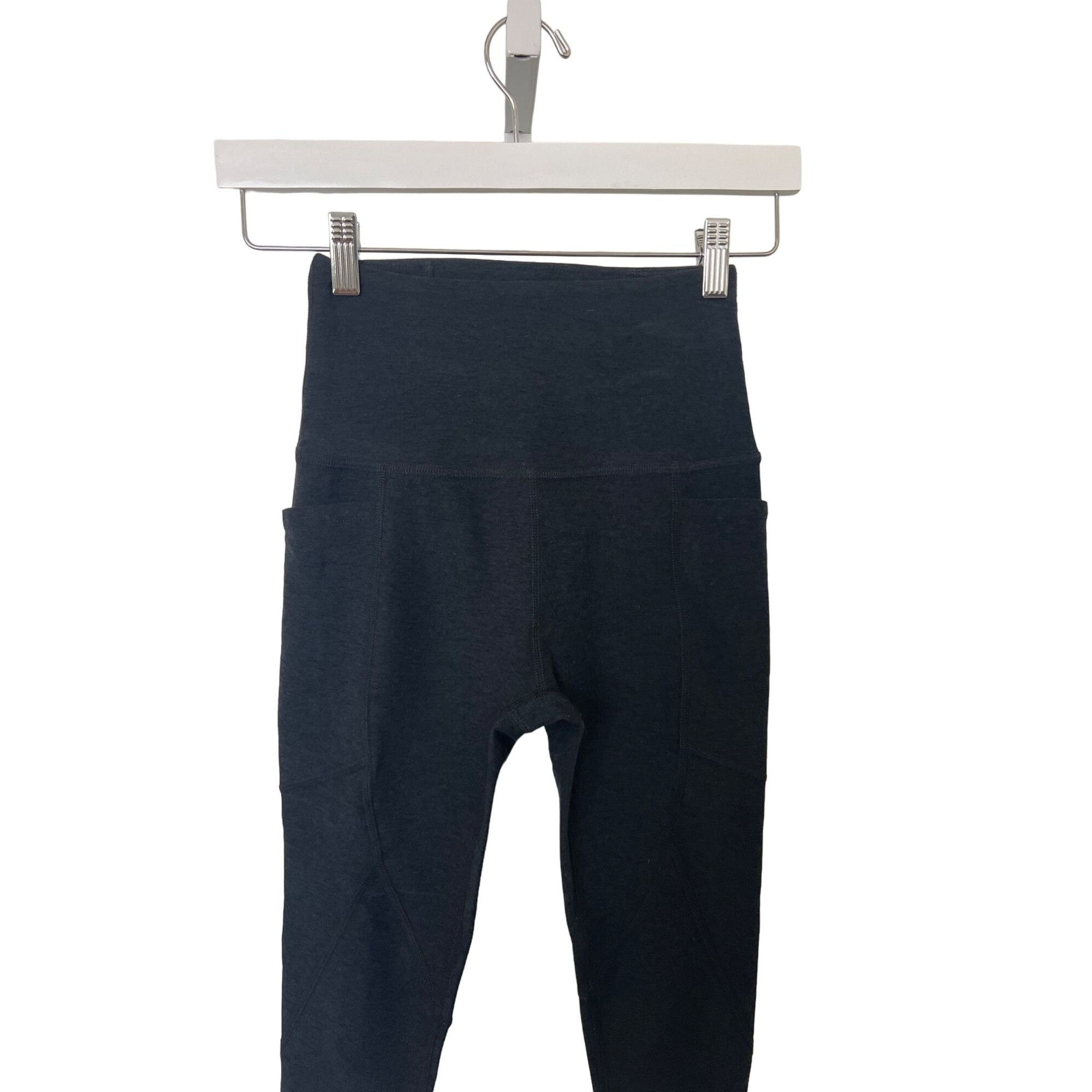Beyond Yoga Beyond Yoga Spacedye Equipped Pocket Midi Legging Darkest Ni Size 27" / US 4 / IT 40 - 3 Thumbnail