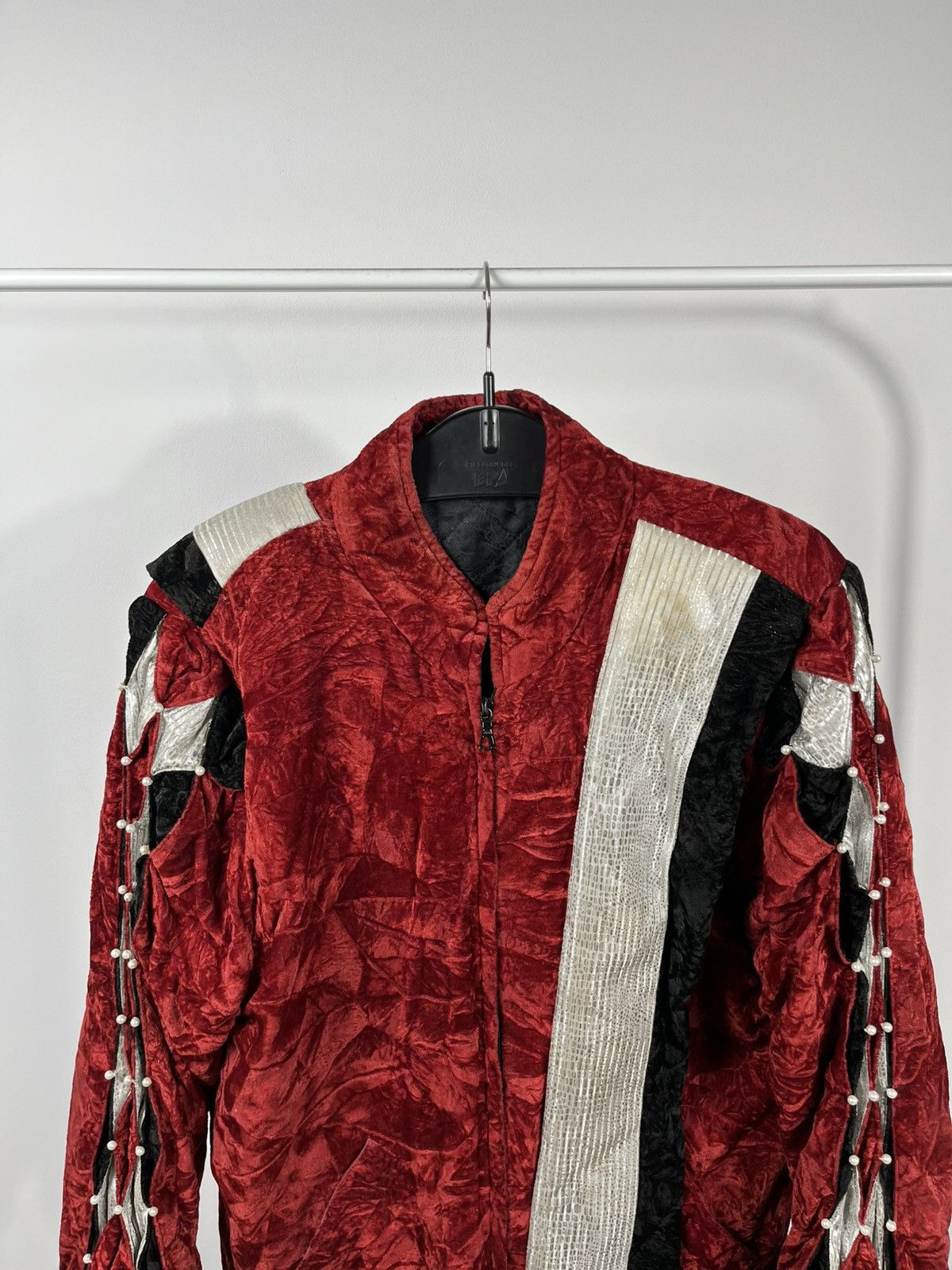 Other Vintage Red Velvet Zip Jacket Stage Costume Style Size US M / EU 48-50 / 2 - 2 Thumbnail