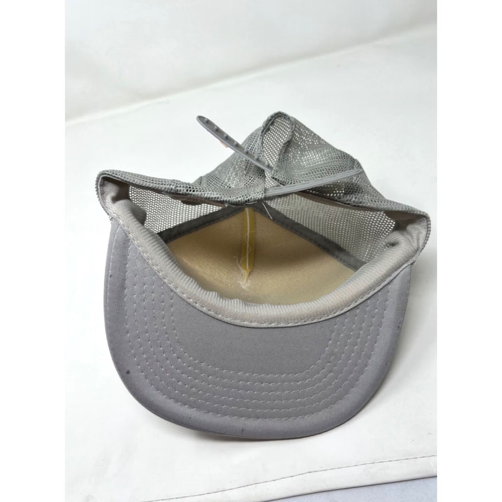 Vintage VINTAGE Slugmasters Leavittsburg, OH Fishing Large Mouth Bass Trucker Hat Size ONE SIZE - 8 Thumbnail