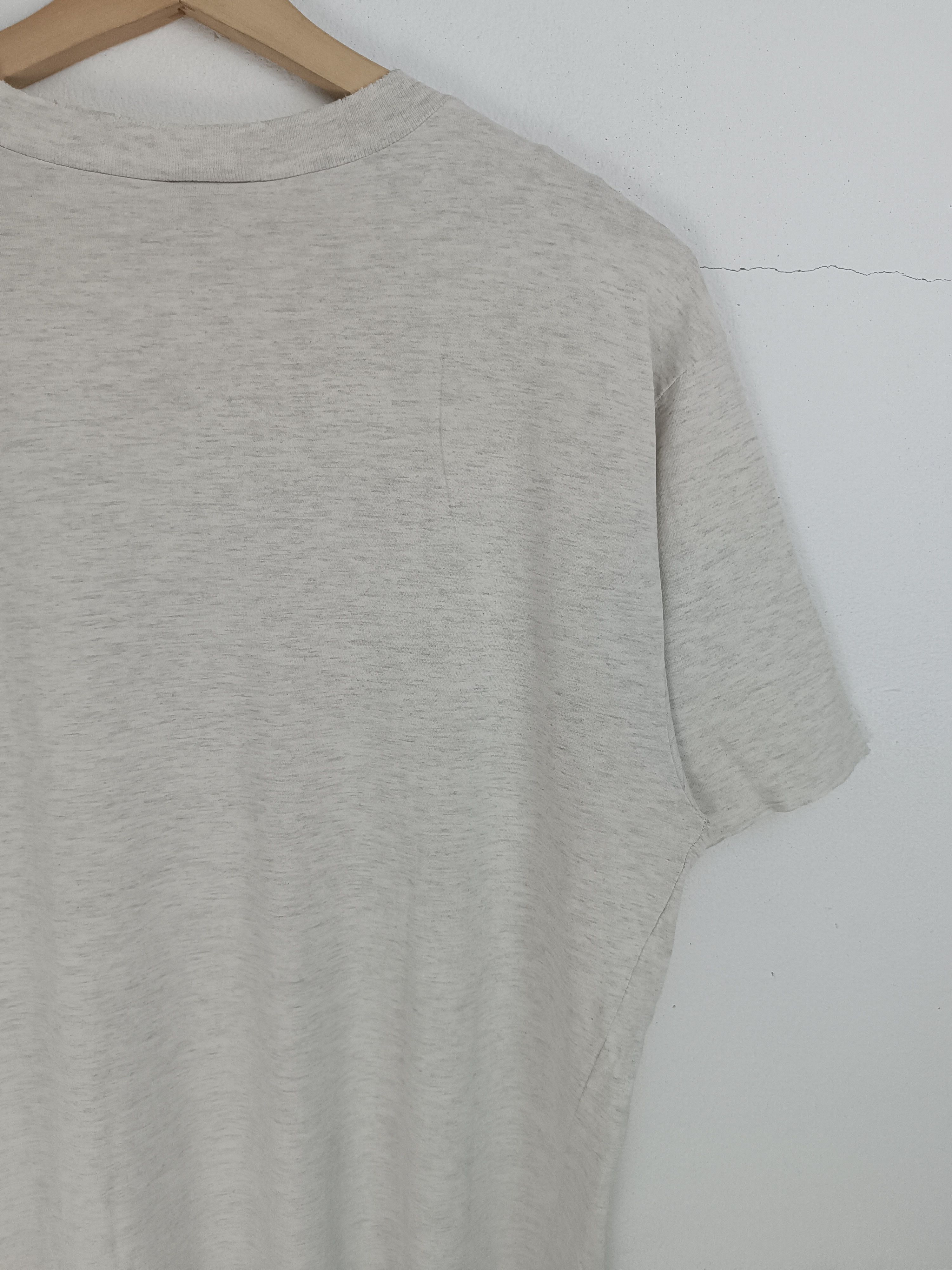 Disney THRASHED FADED VINTAGE 90'S THYDNEY TWEETY TEE VERY RARE TEE Size US XL / EU 56 / 4 - 13 Thumbnail