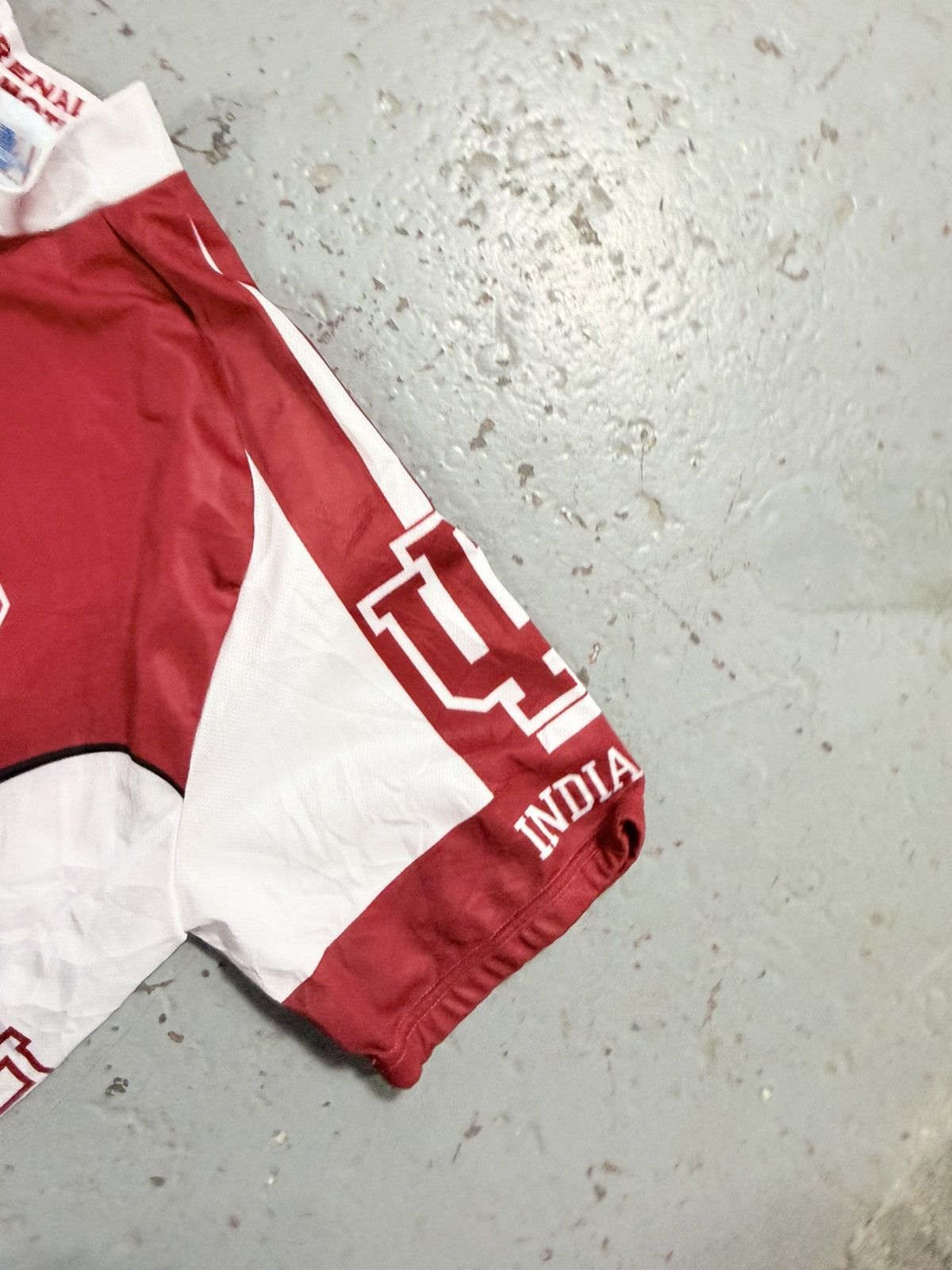 Other Vintage Indiana U Biking Jersey Size US L / EU 52-54 / 3 - 7 Thumbnail