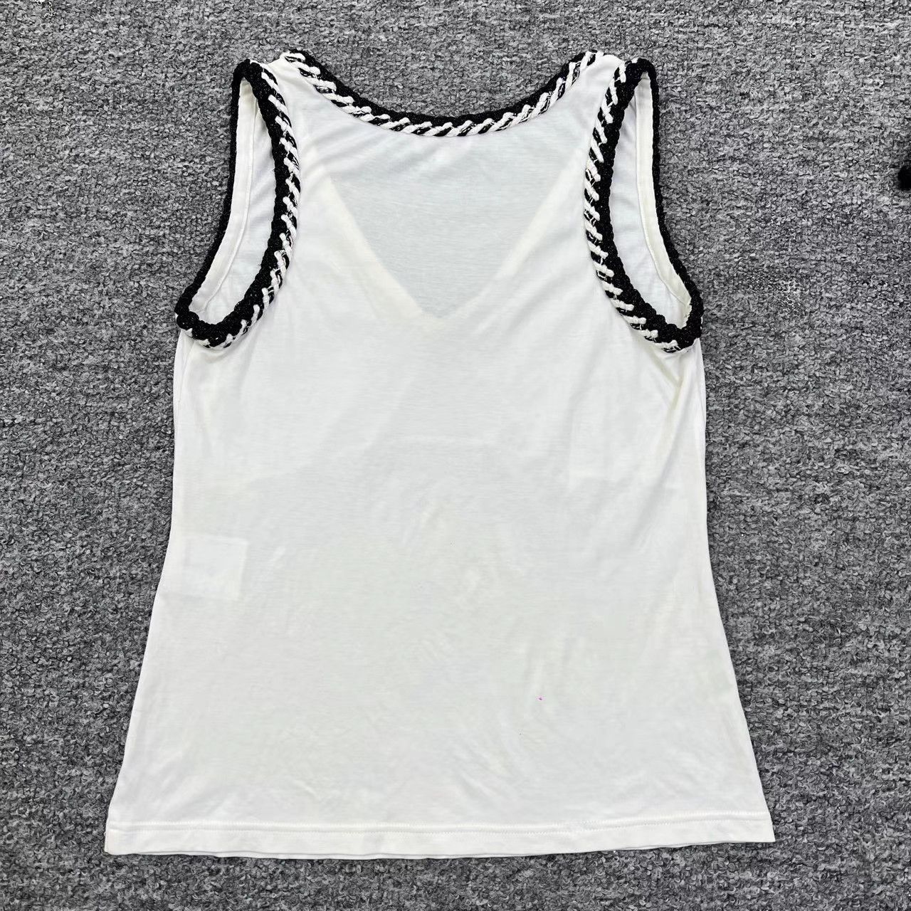 Chanel Chanel White Silver Trim Neck Tank Top K12 Size XXS / US 00 / IT 34 - 2 Thumbnail