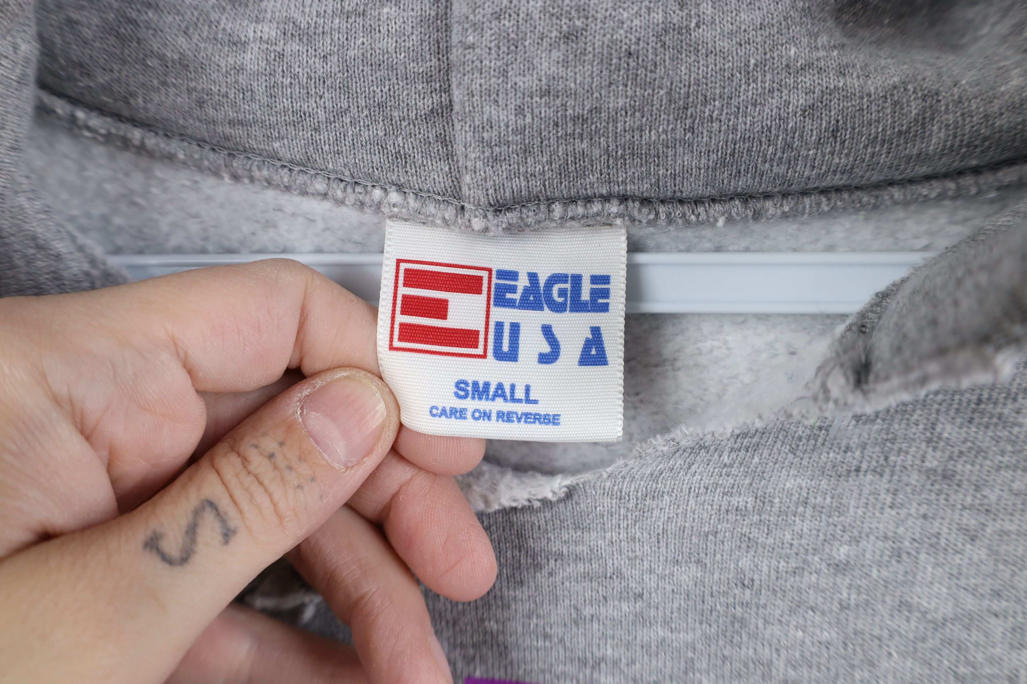 Vintage Vintage 90s General Motors Toledo Transmission Hoodie USA Size US S / EU 44-46 / 1 - 5 Thumbnail
