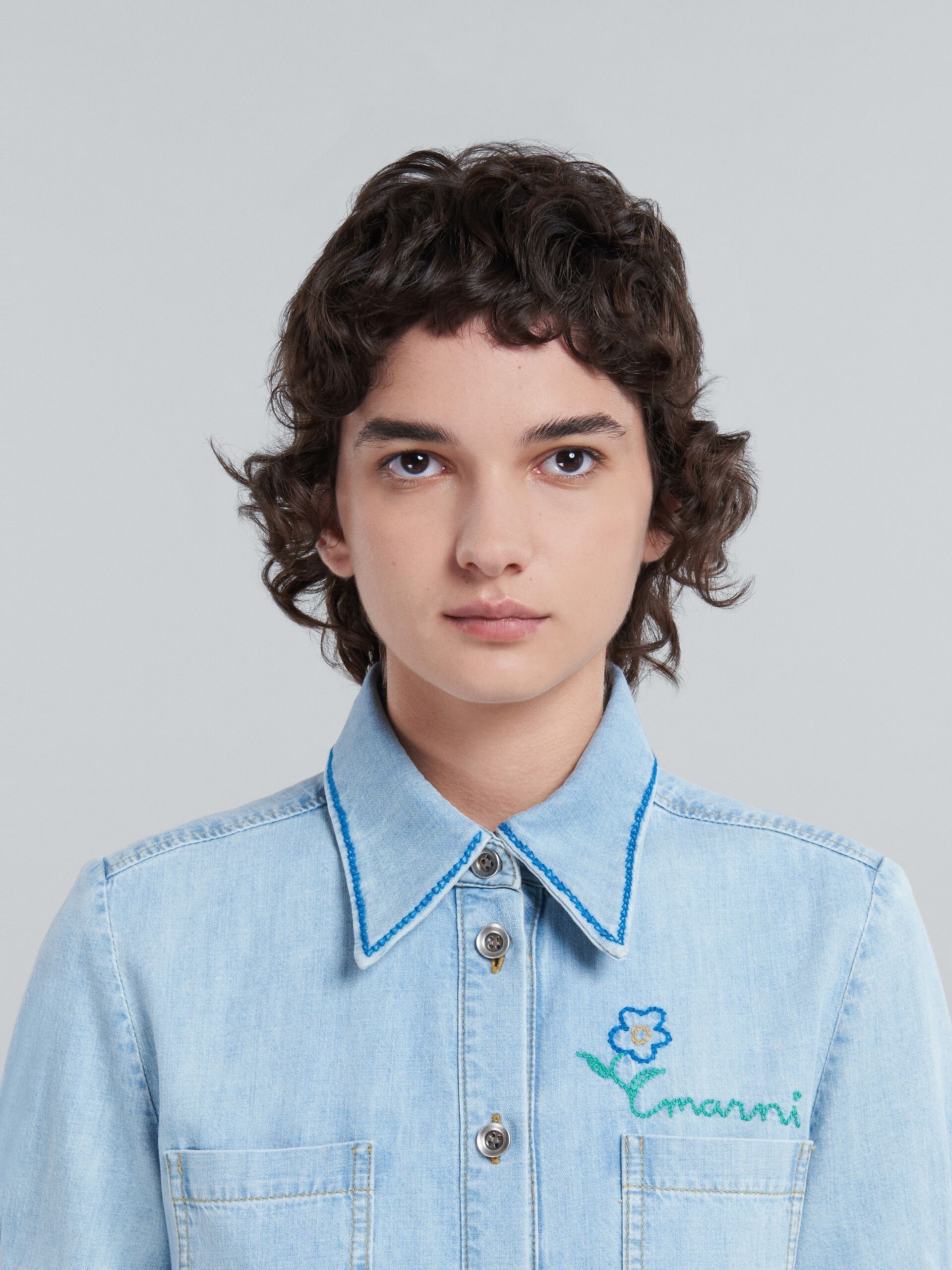 Marni o1y1025 Mini Denim Dress in Blue Size S / US 4 / IT 40 - 2 Thumbnail