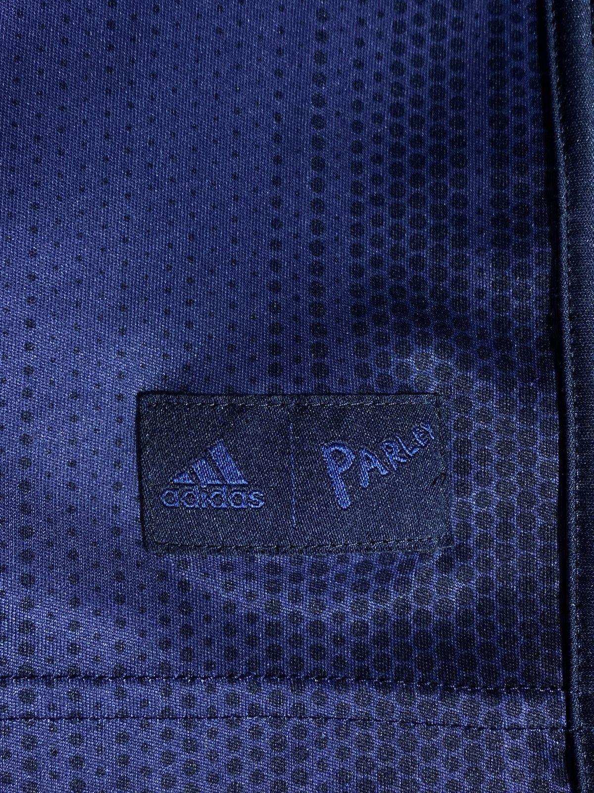 Adidas Adidas Manchester United 2018/19 Third Soccer Jersey Size US M / EU 48-50 / 2 - 11 Thumbnail