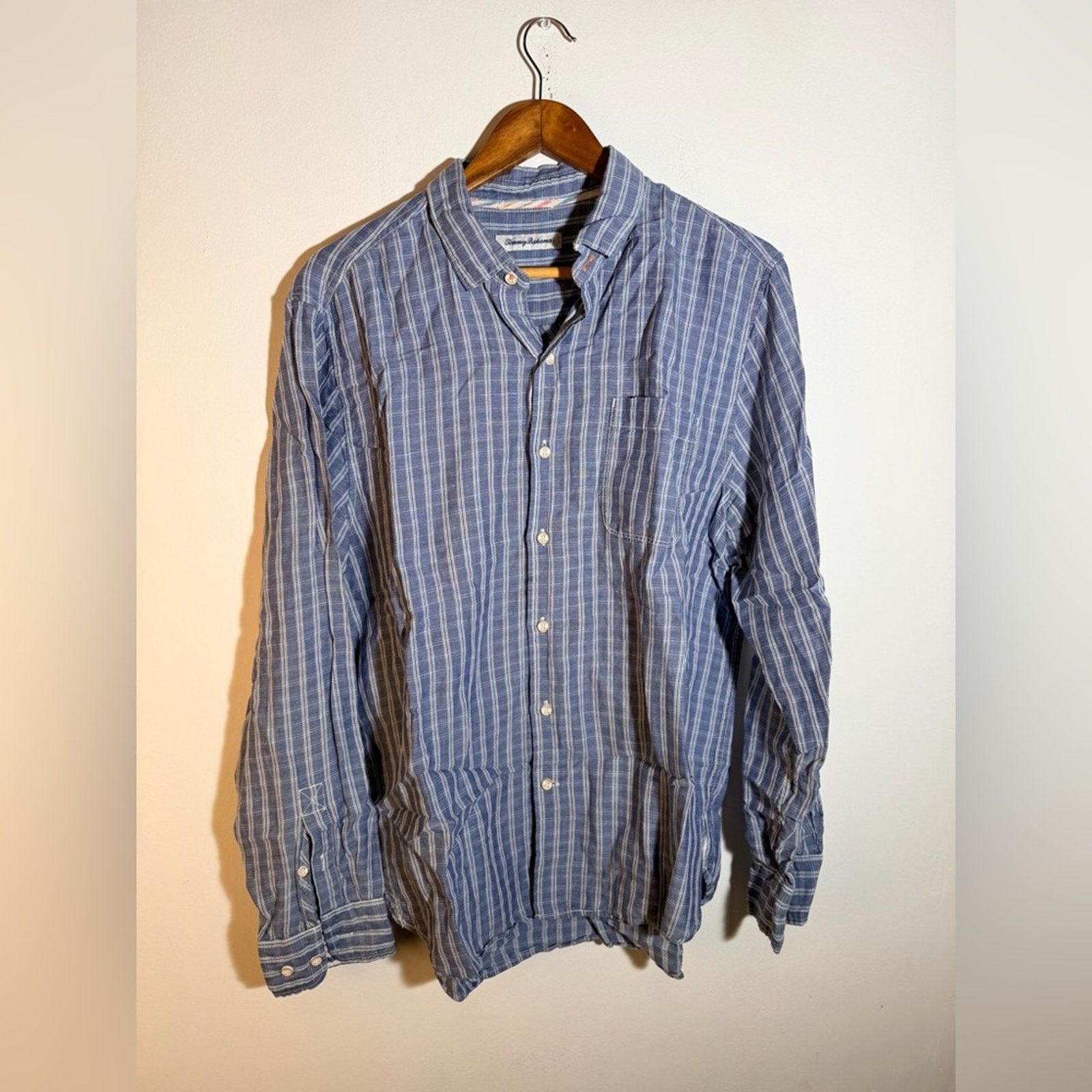 Tommy Bahama Tommy Bahama Blue and White Striped Casual Linen Shirt Size US L / EU 52-54 / 3 - 1 Thumbnail