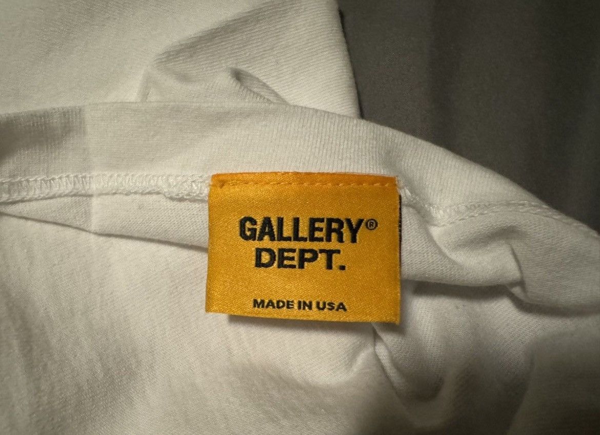 Gallery Dept. Gallery dept white souvenir shirt Size US S / EU 44-46 / 1 - 4 Thumbnail