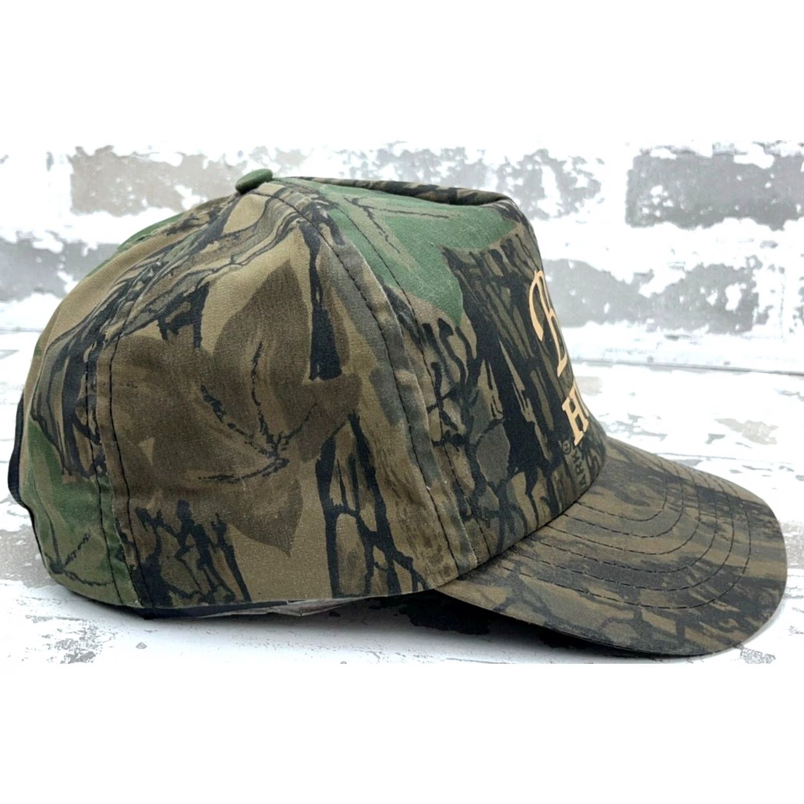 Hunter VINTAGE Trebark Camo Trucker Hat Cap SnapBack USA 80s 90s Hunting Bow Hunter Tee Size ONE SIZE - 5 Thumbnail
