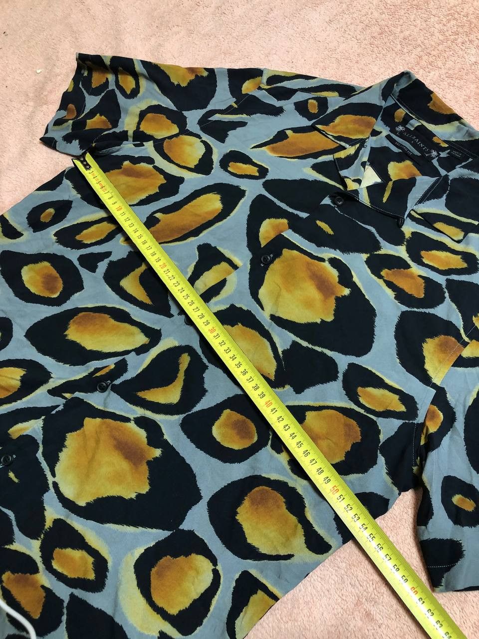 Allsaints Allsaints Hawaiian Floral Print Shirt STREETWEAR Size US S / EU 44-46 / 1 - 8 Thumbnail
