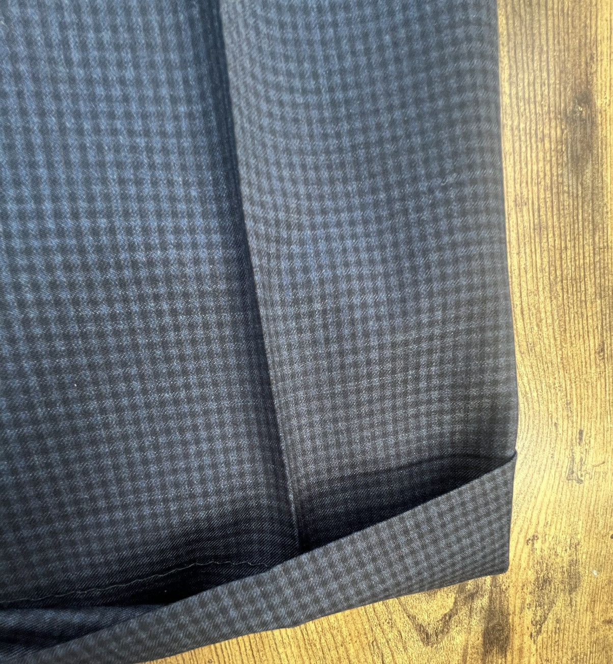 Canali Canali Charcoal Gray Micro-Check Wool Suit – 2-Piece Size 40L - 23 Thumbnail