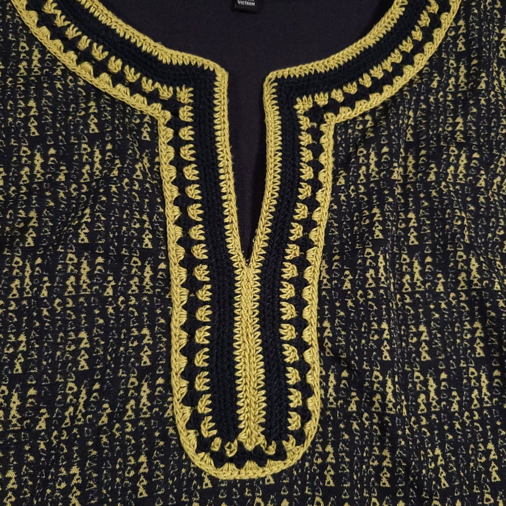 Jones New York Jones New York Sleeveless Top Womens Medium Black Yellow Embroidered Boho Tunic Size M / US 6-8 / IT 42-44 - 4 Thumbnail