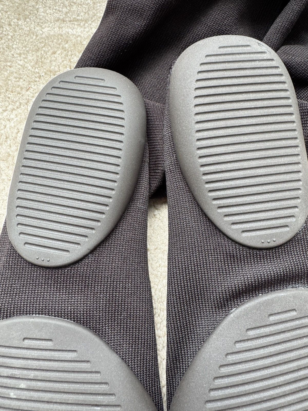 Yeezy Yeezy Pods Sz 3 Size US 13 / EU 46 - 6 Thumbnail