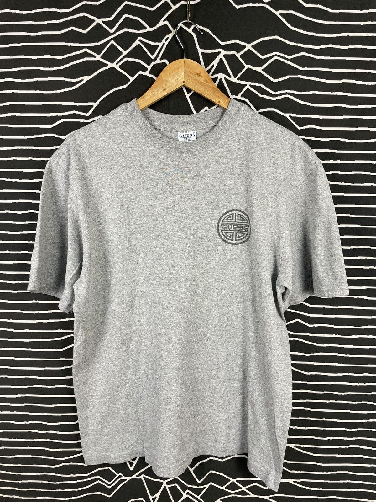 Guess × Vintage Vintage Guess Dragon Tshirt Size US M / EU 48-50 / 2 - 1 Thumbnail