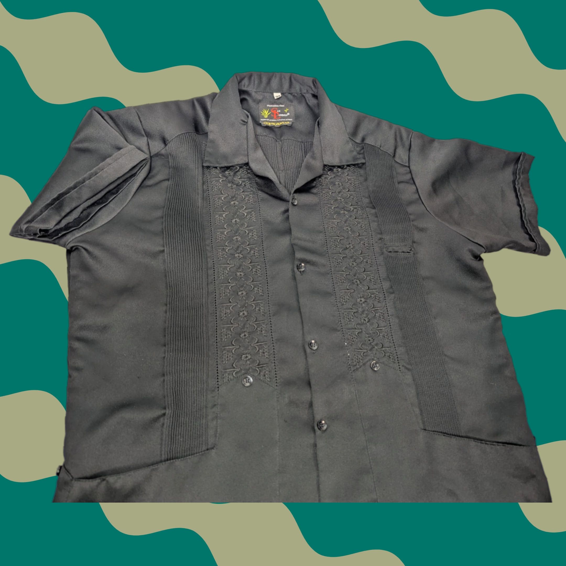 Vintage VINTAGE Guayabera San Lorenzo Copacabana Men's Black Cigar Pocket Shirt Size 38 Size US M / EU 48-50 / 2 - 1 Thumbnail