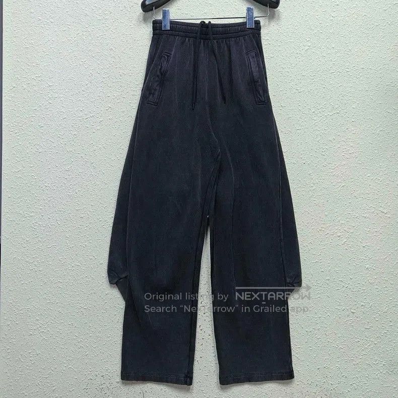 Balenciaga Balenciaga Washed Casual Sweatpants. Size US 26 / EU 42 - 2 Thumbnail