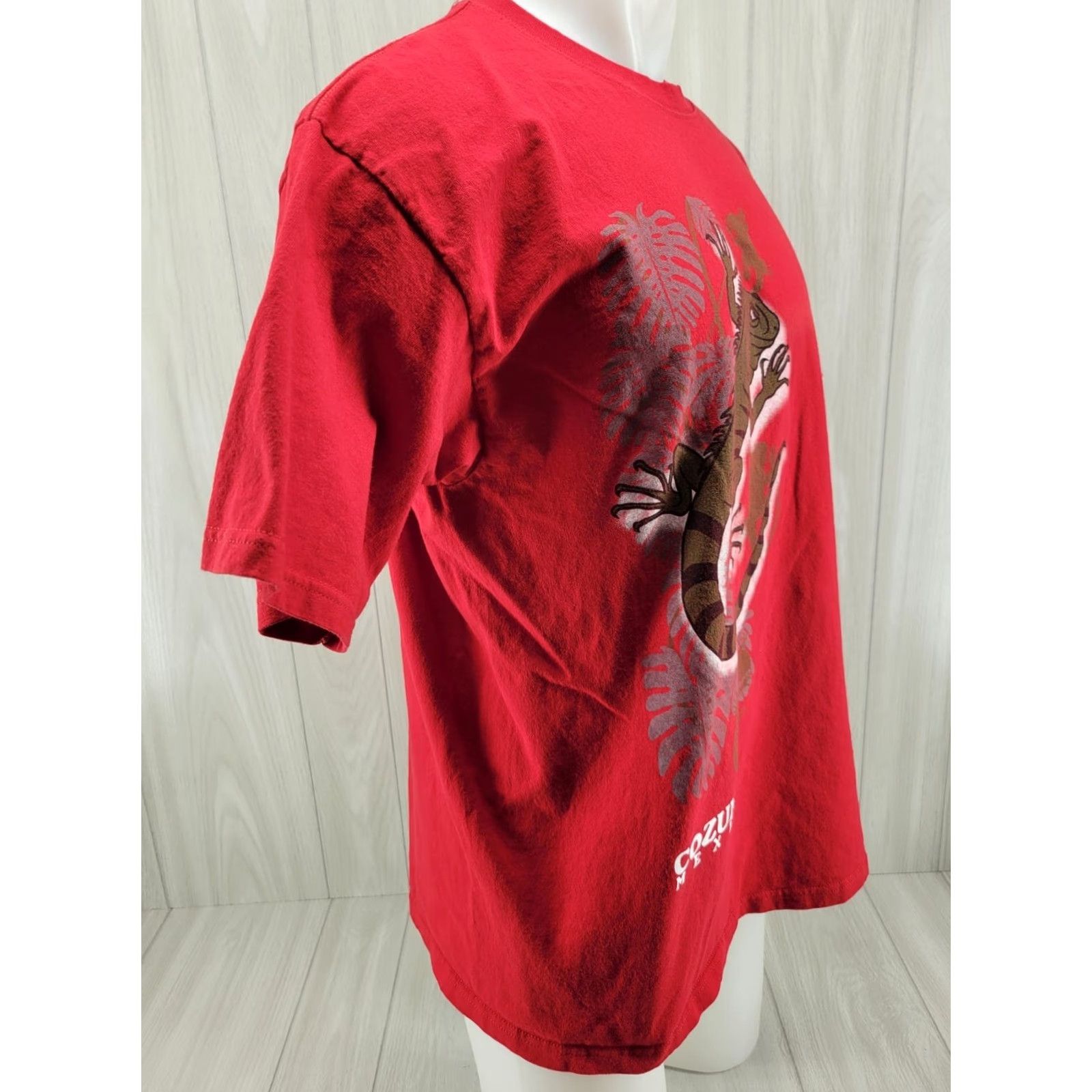 Vintage BYE Iguana T Shirt Men’s Size XL Red Cotton Crew Neck Short Sleeve Mexico Cozumel Nature Vintage: No Size US XL / EU 56 / 4 - 5 Thumbnail
