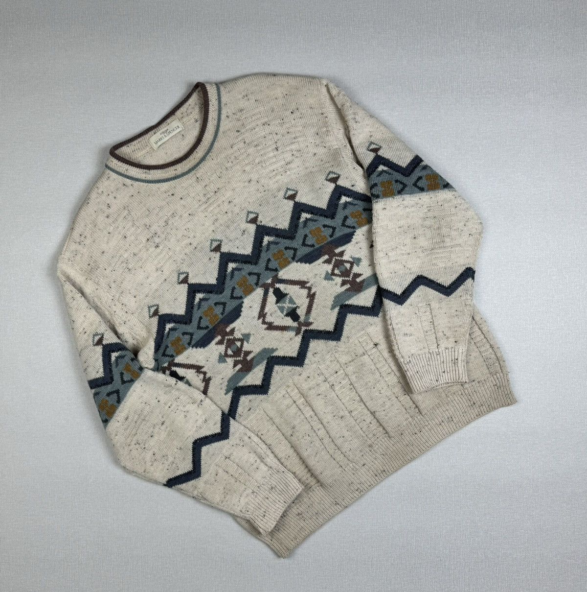 Japanese Brand × Marks & Spencer × Vintage Men’s Vintage Marks Spencer Crew Abstract Sweater size M Size US M / EU 48-50 / 2 - 2 Thumbnail