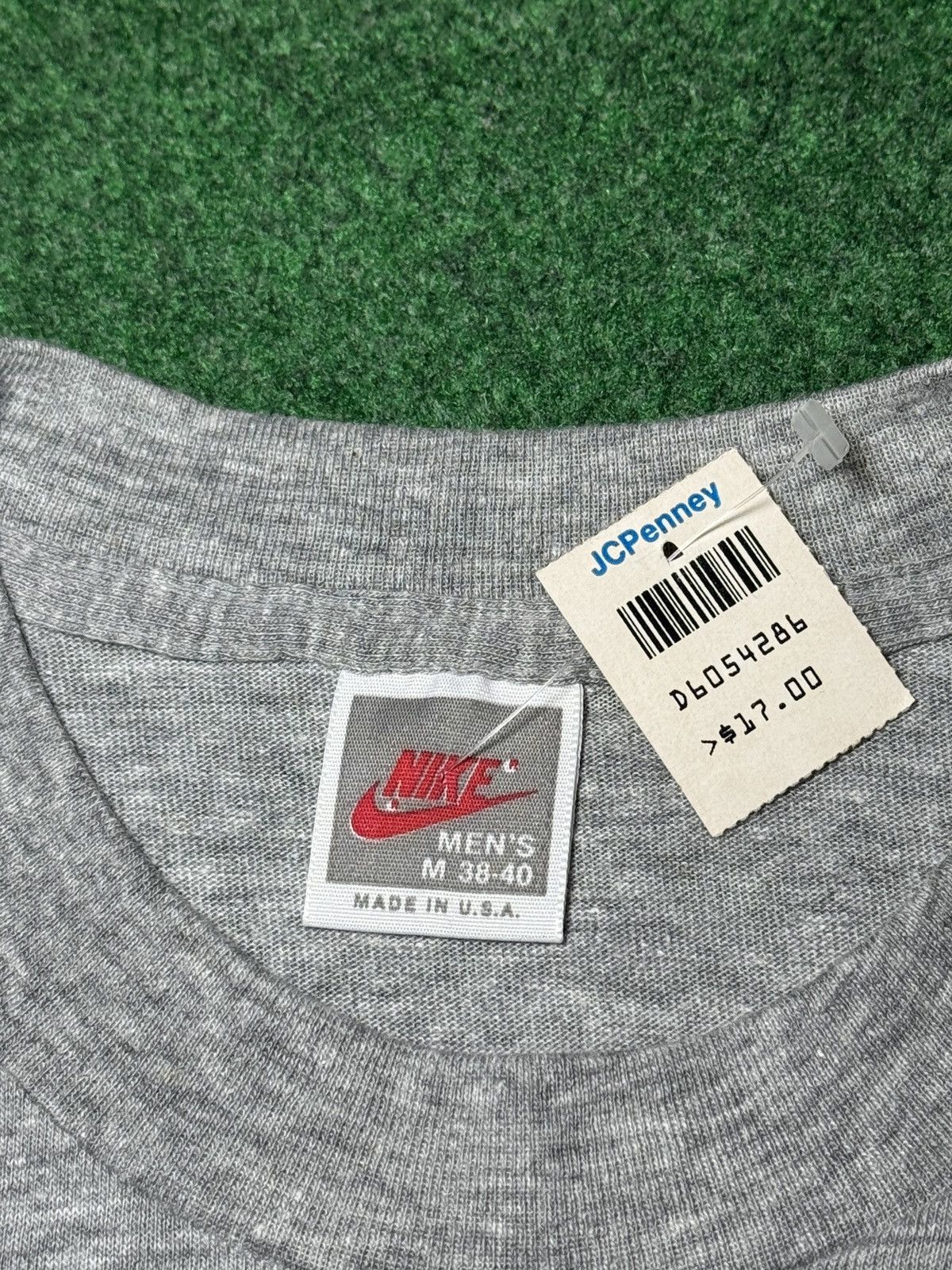 Nike Nike Bo Jackson Hit & Run NWT 80s GRAIL M/L 21x28 T Shirt Size US L / EU 52-54 / 3 - 3 Thumbnail