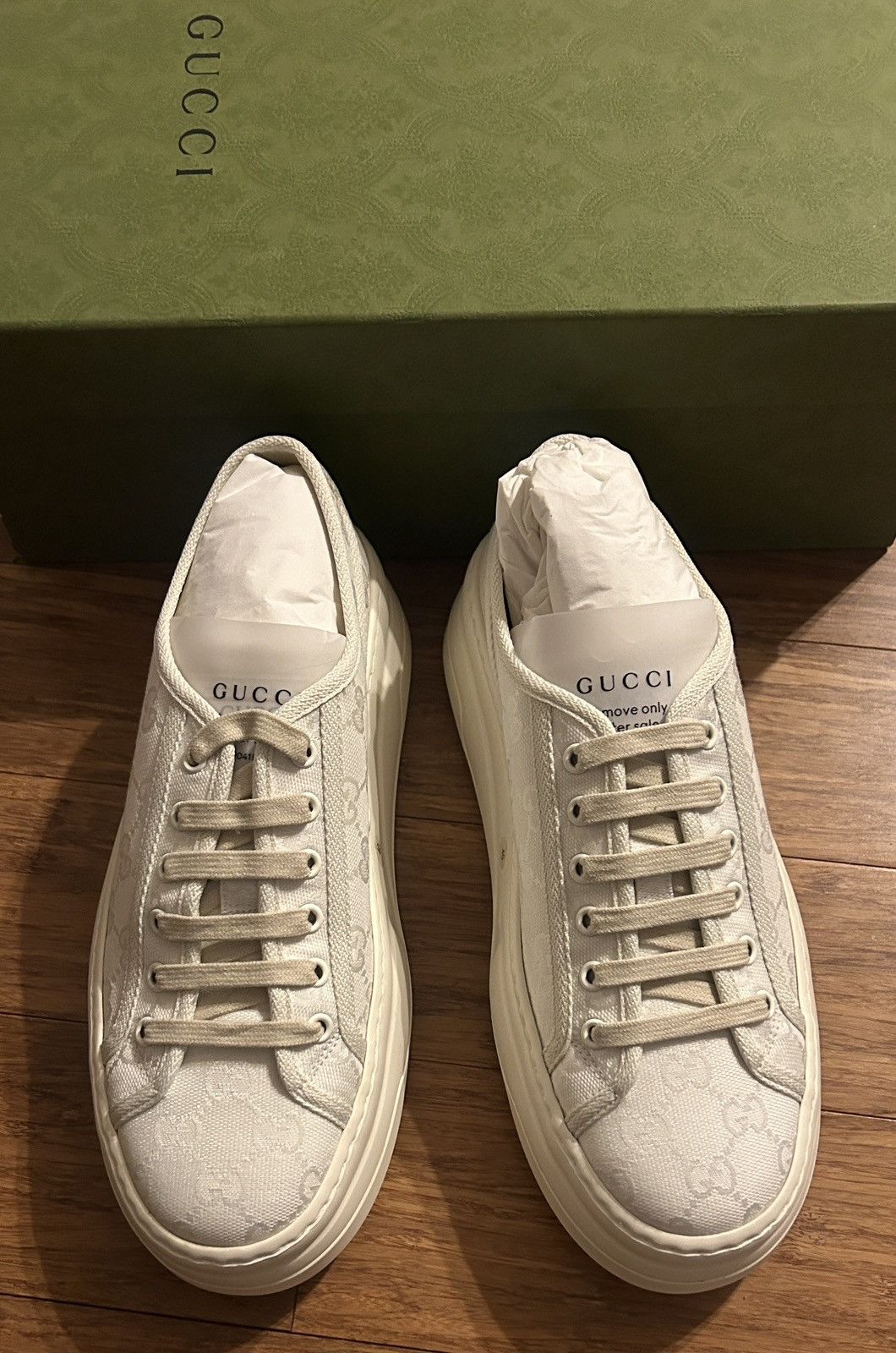 Gucci Gucci Tennis 1977 GG Logo Embroidery Sneaker Great White Size US 10 / IT 40 - 5 Thumbnail