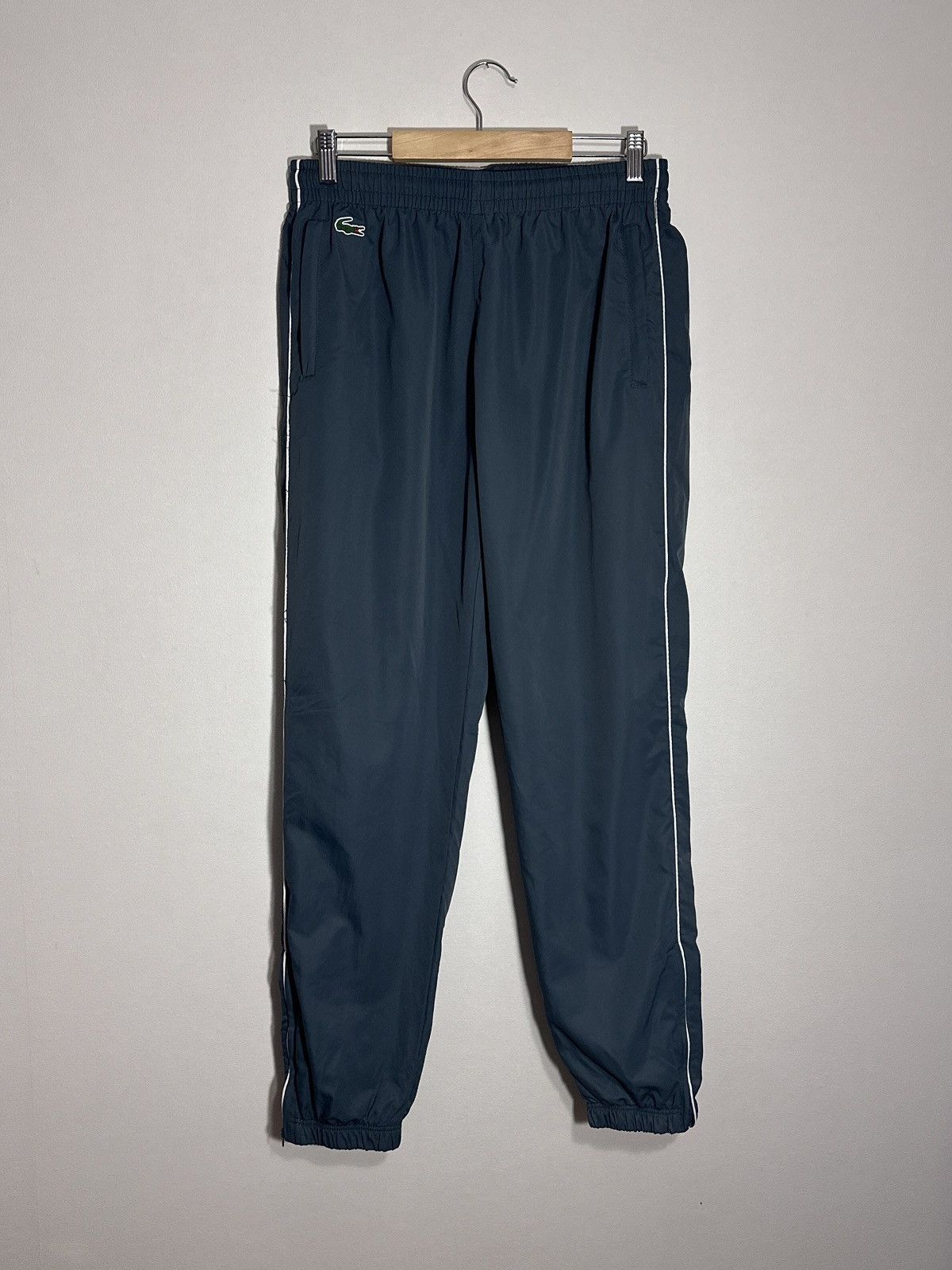 Lacoste Lacoste Nylon Trackpants Drill Logo Y2K Size US 32 / EU 48 - 1 Thumbnail