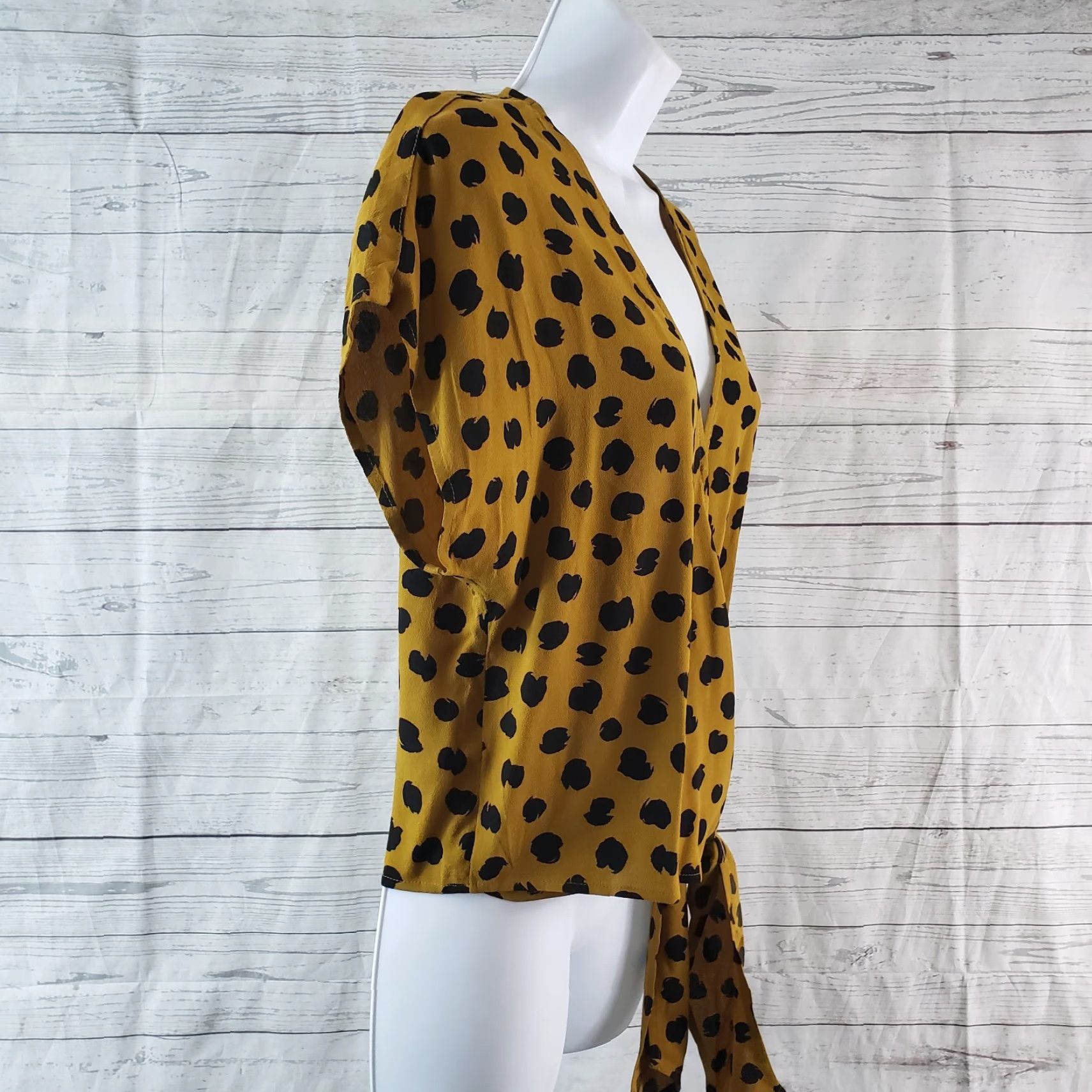 Madewell Madewell Womens Blouse Sash Tie Wrap Top Painted Spots V-Neck Short Sleeve Sz S Multicolor Womens Size S / US 4 / IT 40 - 3 Thumbnail