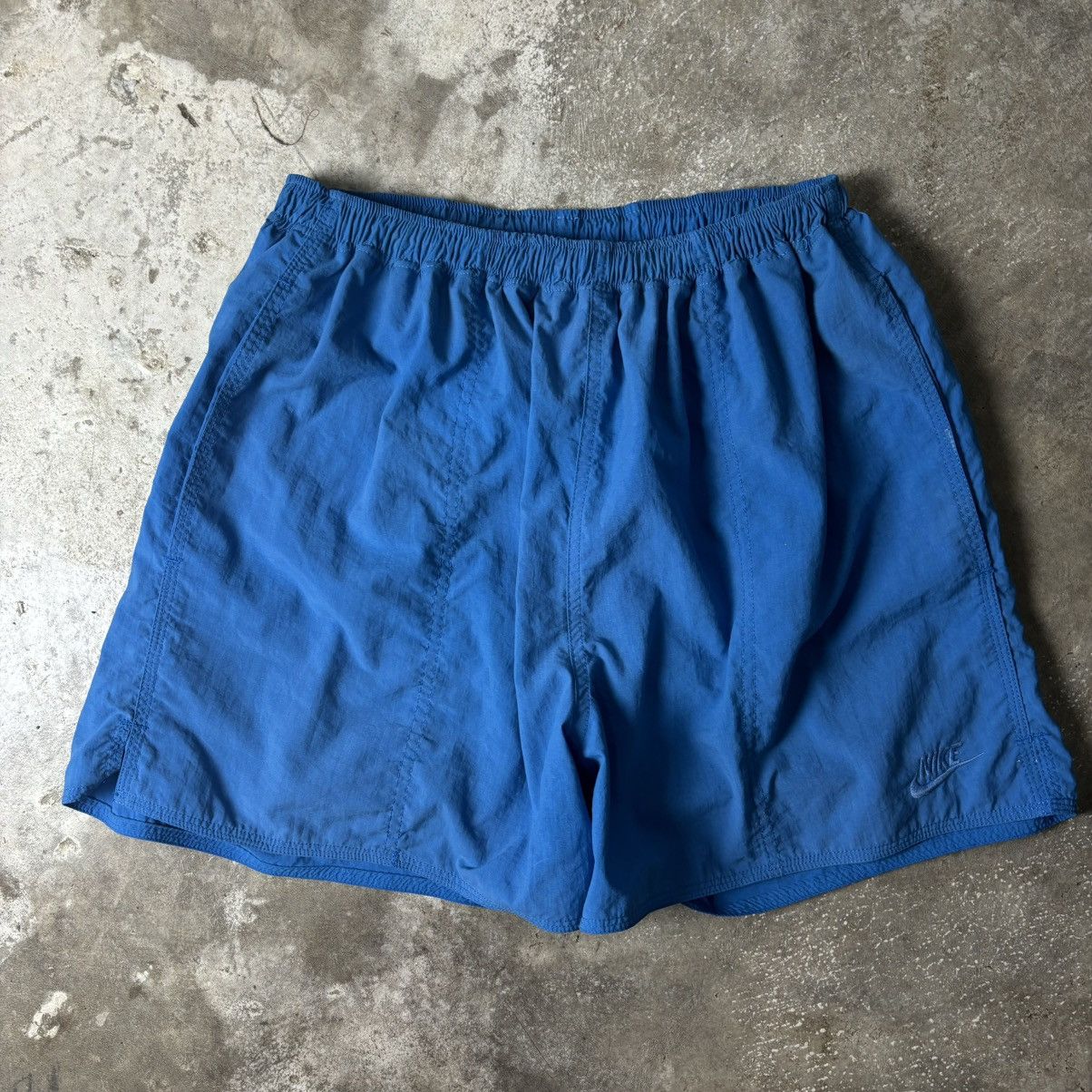 Nike × Vintage VINTAGE NIKE NYLON SHORTS Size US 32 / EU 48 - 2 Thumbnail