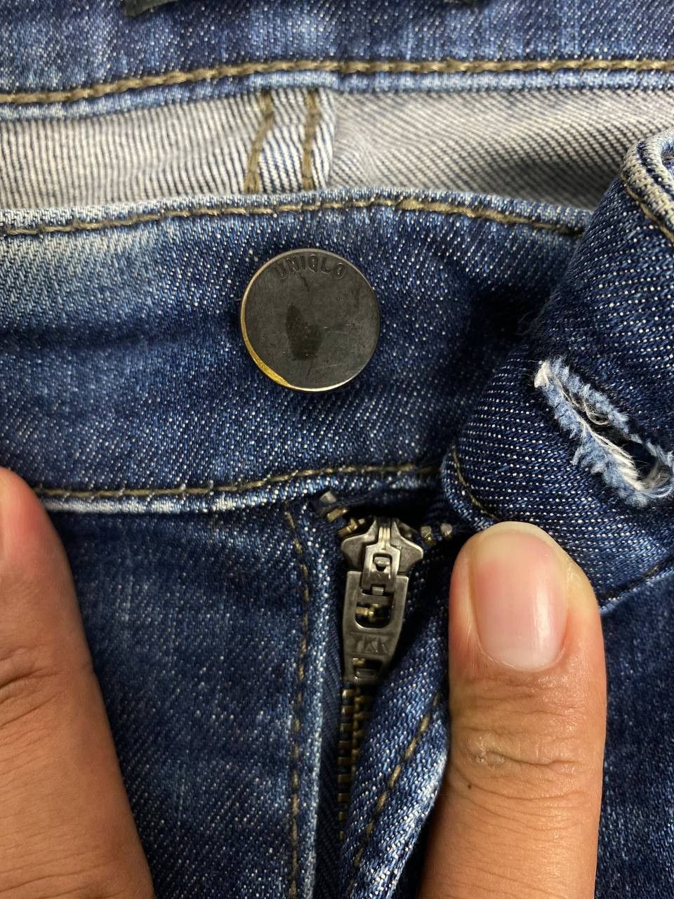 Japanese Brand uniqlo japanese brand skinny ultra stretch distressed denim Size US 34 / EU 50 - 9 Thumbnail