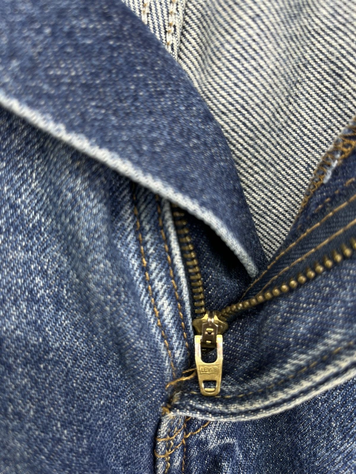 Levi's Vintage Levi's 505 Regular Fit Rare Jeans Denim Pants Size US 36 / EU 52 - 11 Thumbnail