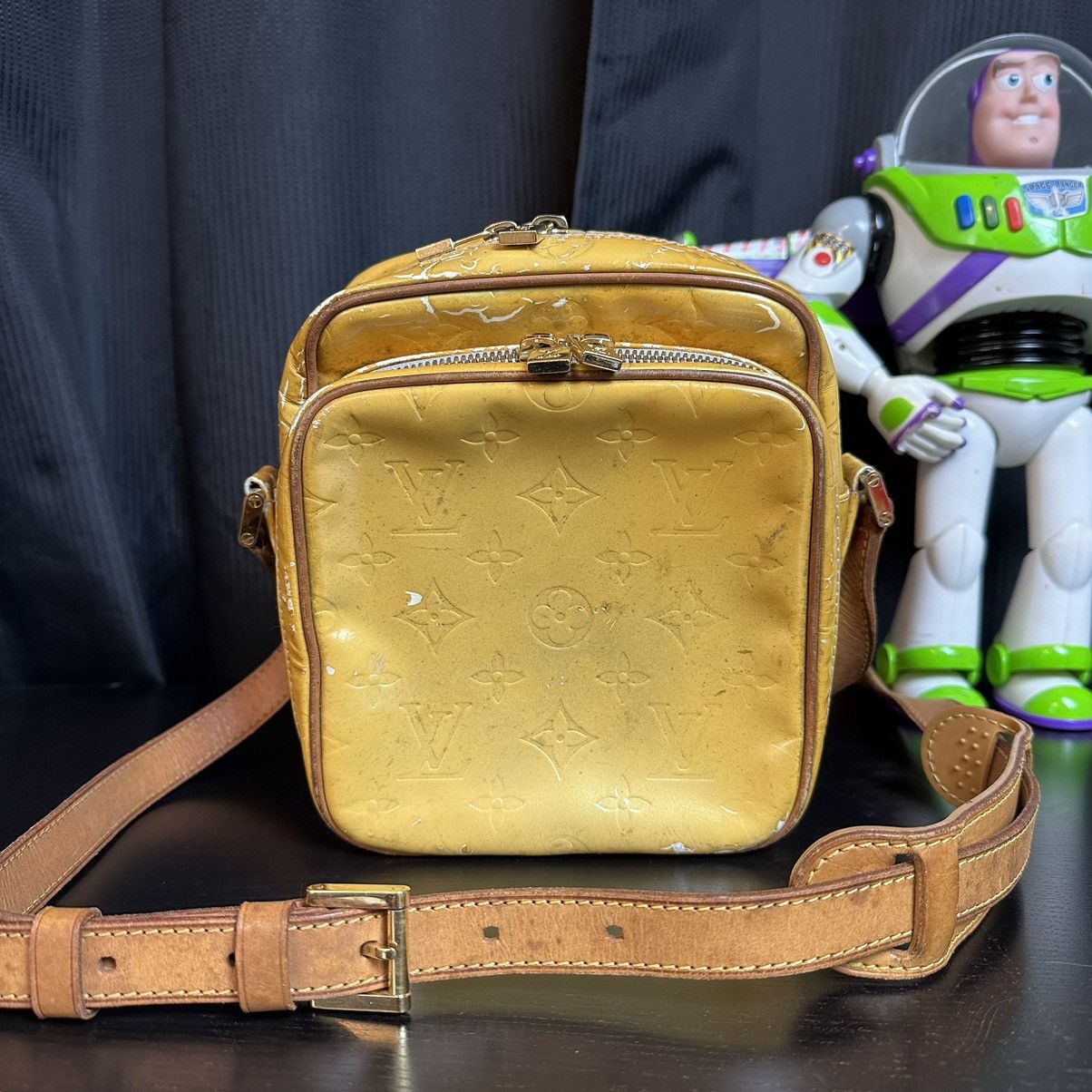 Louis Vuitton Vintage Louis Vuitton Crossbody Bag Grailed