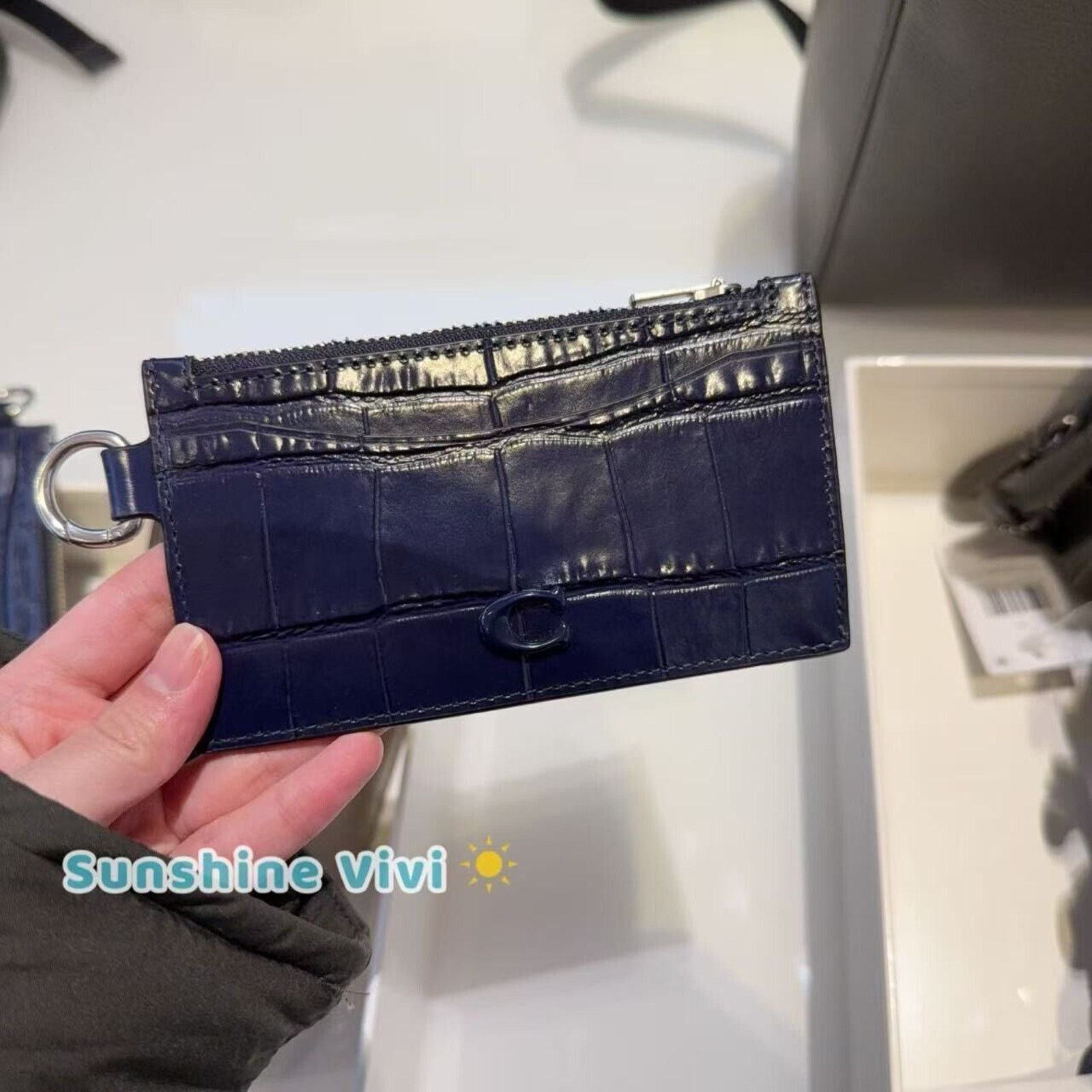 Coach NWT Coach Card Case Crocodile-Embossed Leather CW433 Size ONE SIZE - 1 Thumbnail