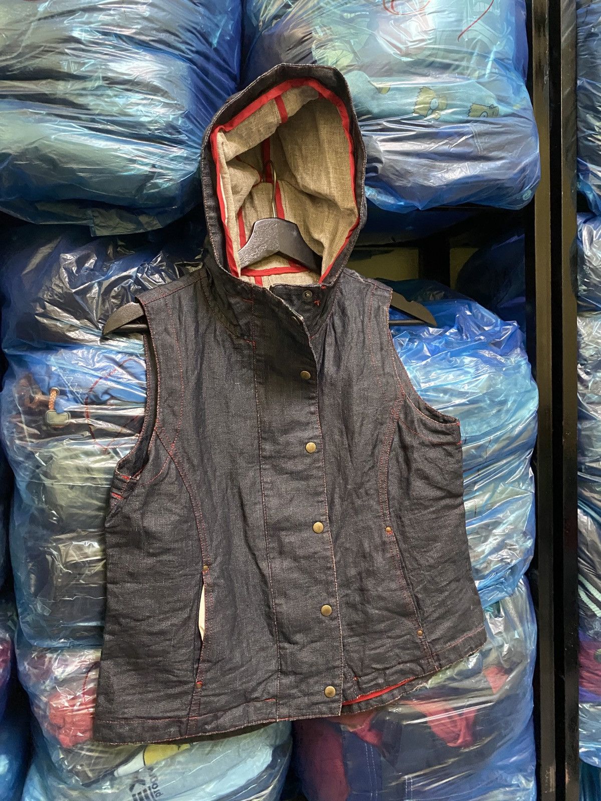 Japanese Brand VINTAGE COOMB DENIM VEST HOODIE Size M / US 6-8 / IT 42-44 - 3 Thumbnail