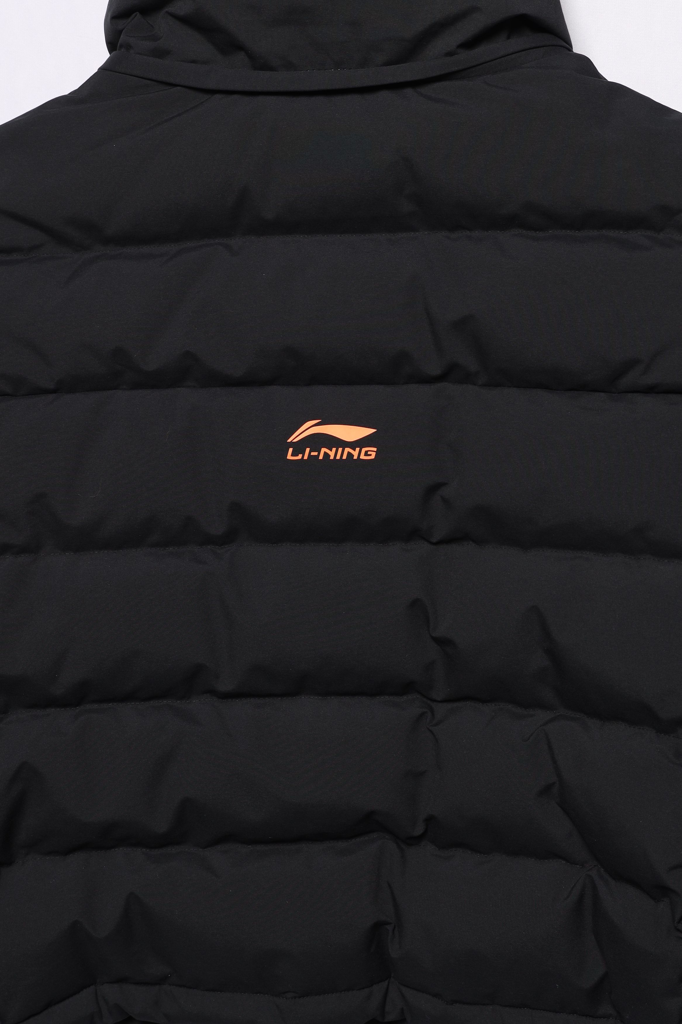 Li-Ning Li Ning cropped down jacket Size US M / EU 48-50 / 2 - 5 Thumbnail