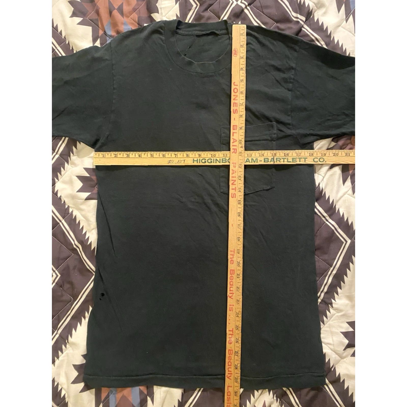 Vintage VINTAGE 80s Slim Fit Black Cotton T-Shirt Pocket Tee Shirt Short Sleeve Crew Neck Men Large Grunge Distressed Size US L / EU 52-54 / 3 - 7 Thumbnail