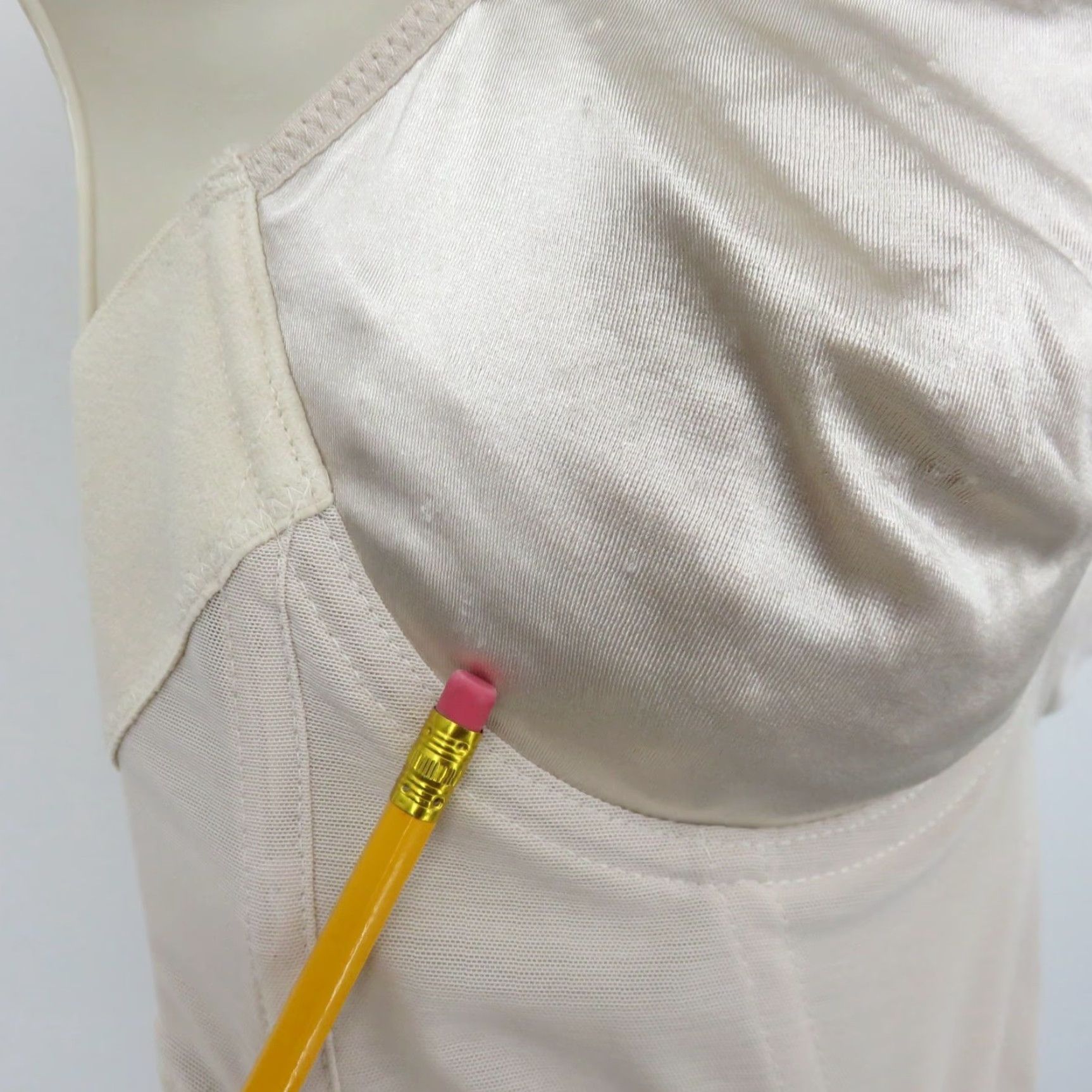 Vintage VTG Olga Longline Bra Solid Beige 34D 34 Underwire Lightly Lined NEW Women Size ONE SIZE - 3 Thumbnail