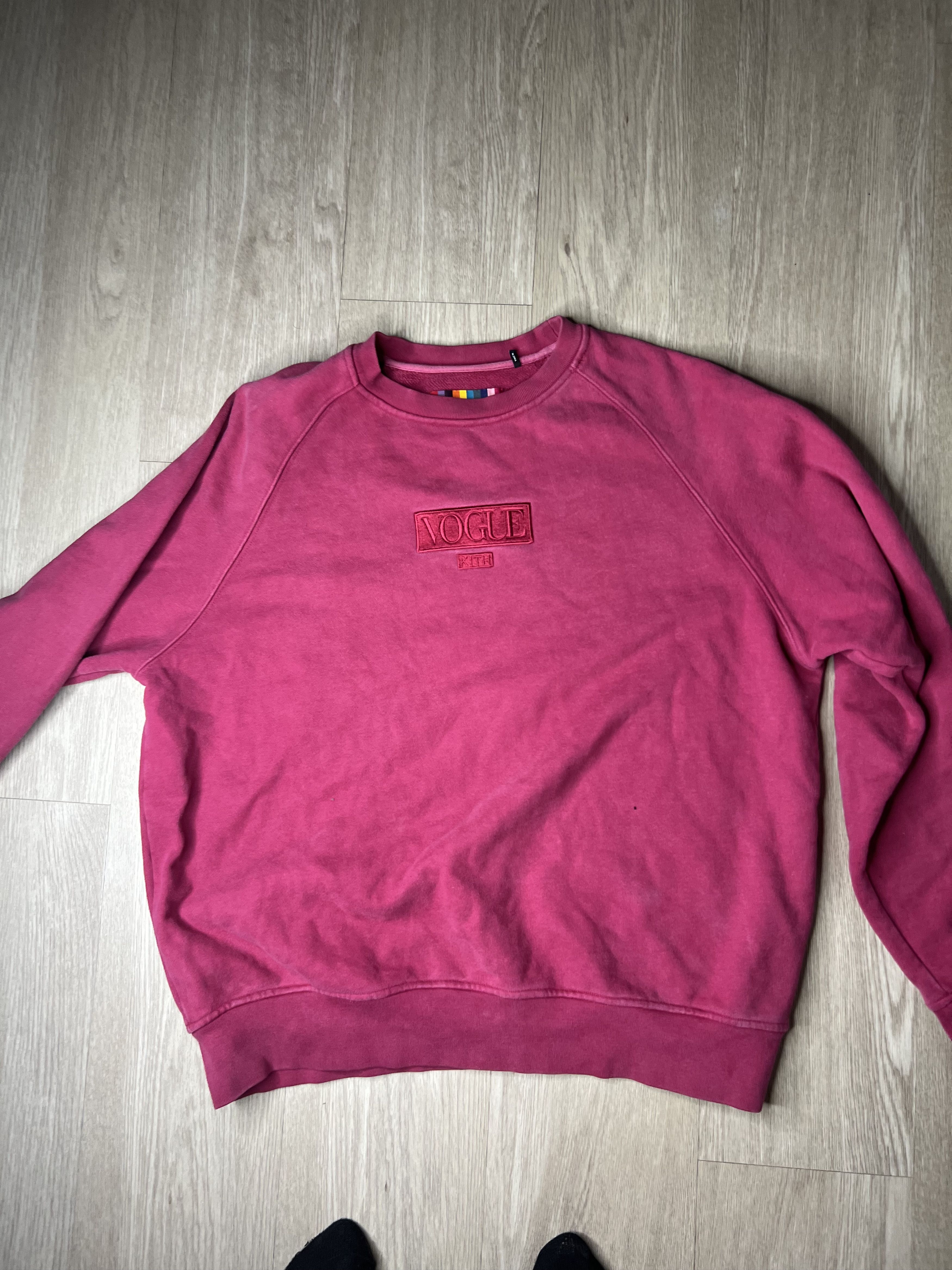 Kith × Vogue Kith x Vogue 125th Anniversary Crewneck, Pink Size US M / EU 48-50 / 2 - 4 Thumbnail