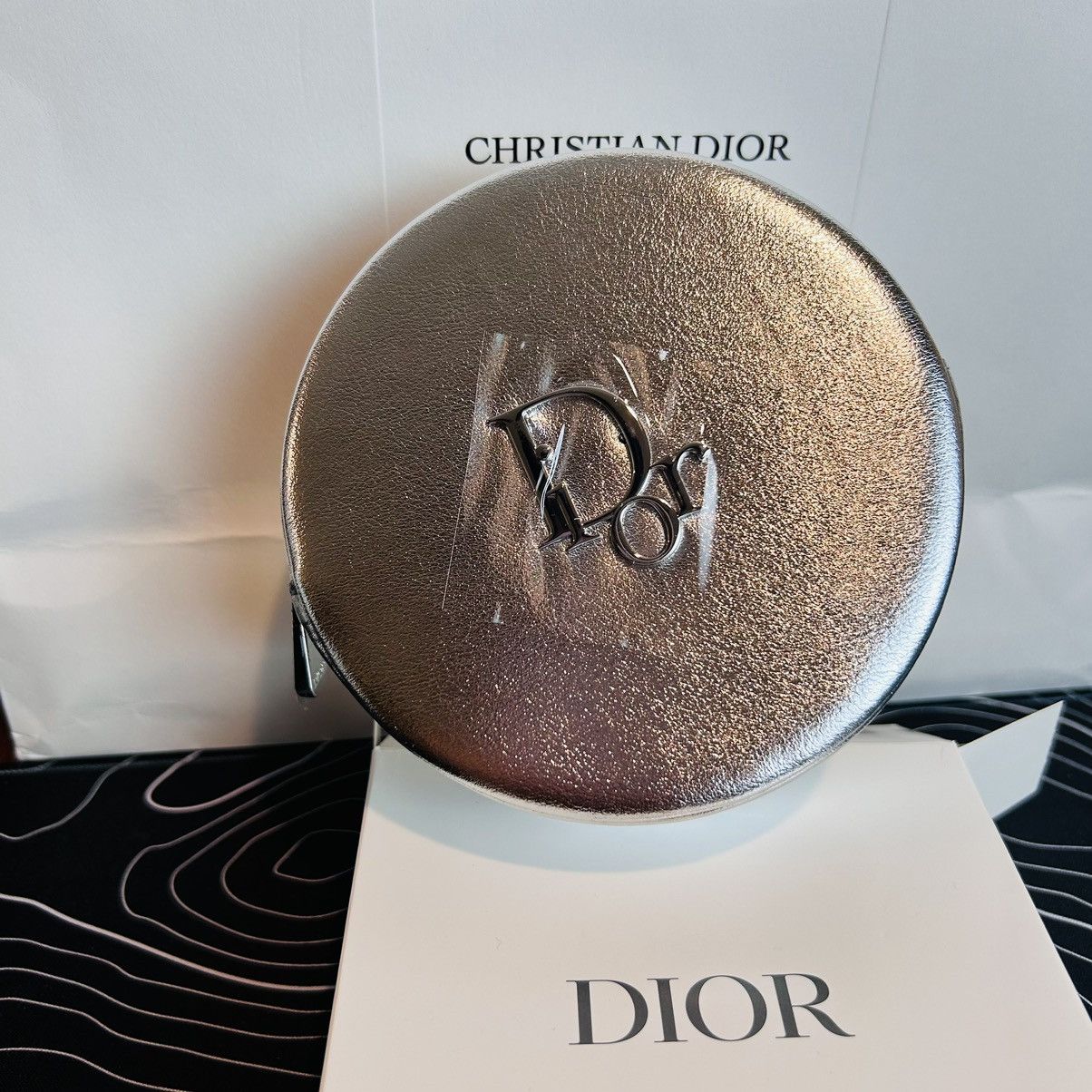 Christian Dior Monsieur × Dior Christian Dior Toiletry Pouch / Dior Makeup Bag Limited Size ONE SIZE - 1 Thumbnail
