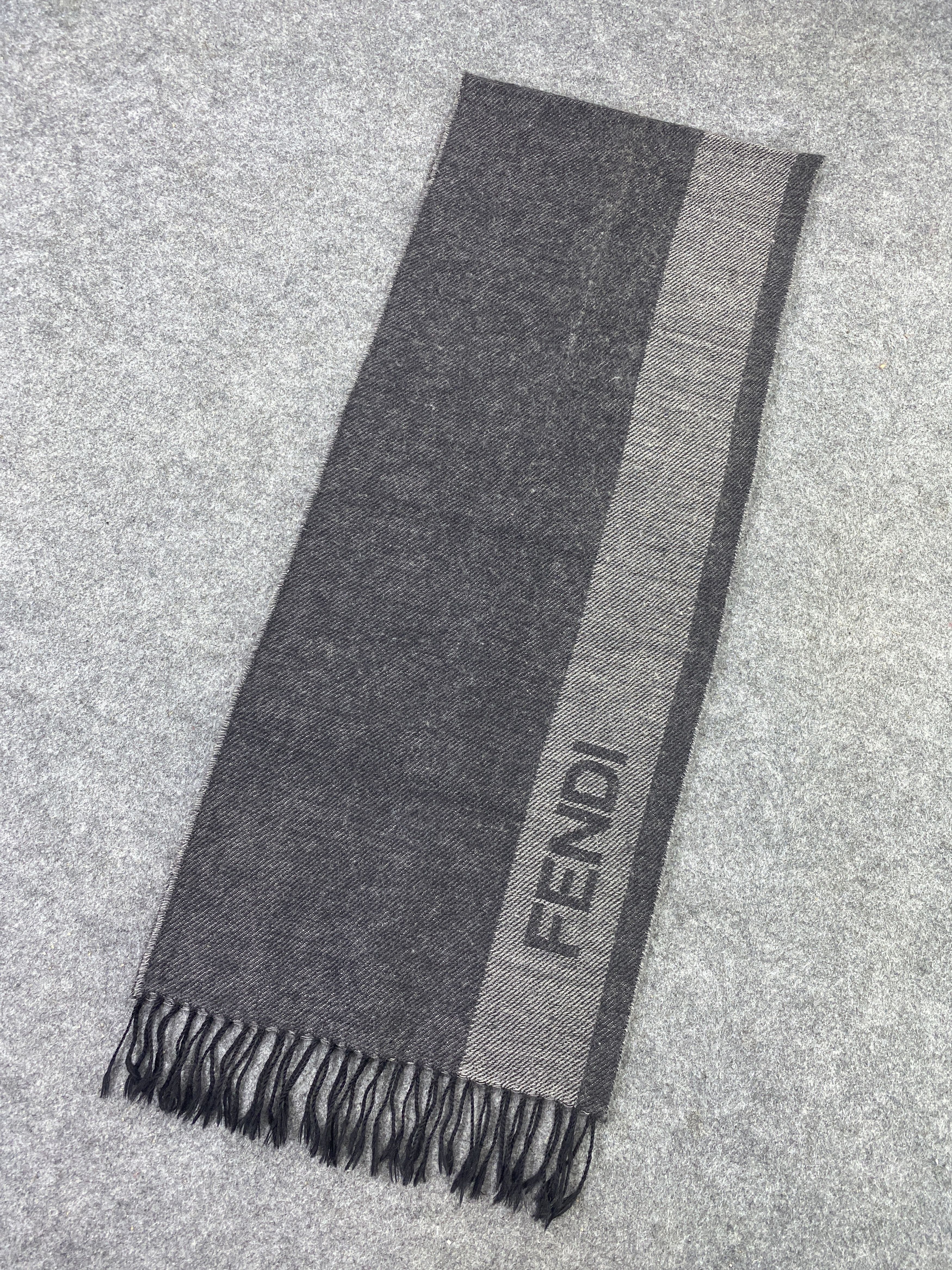 Designer Missing Tag Fendi Scarf/Muffler/Neckwear -T1068 Size ONE SIZE - 2 Thumbnail