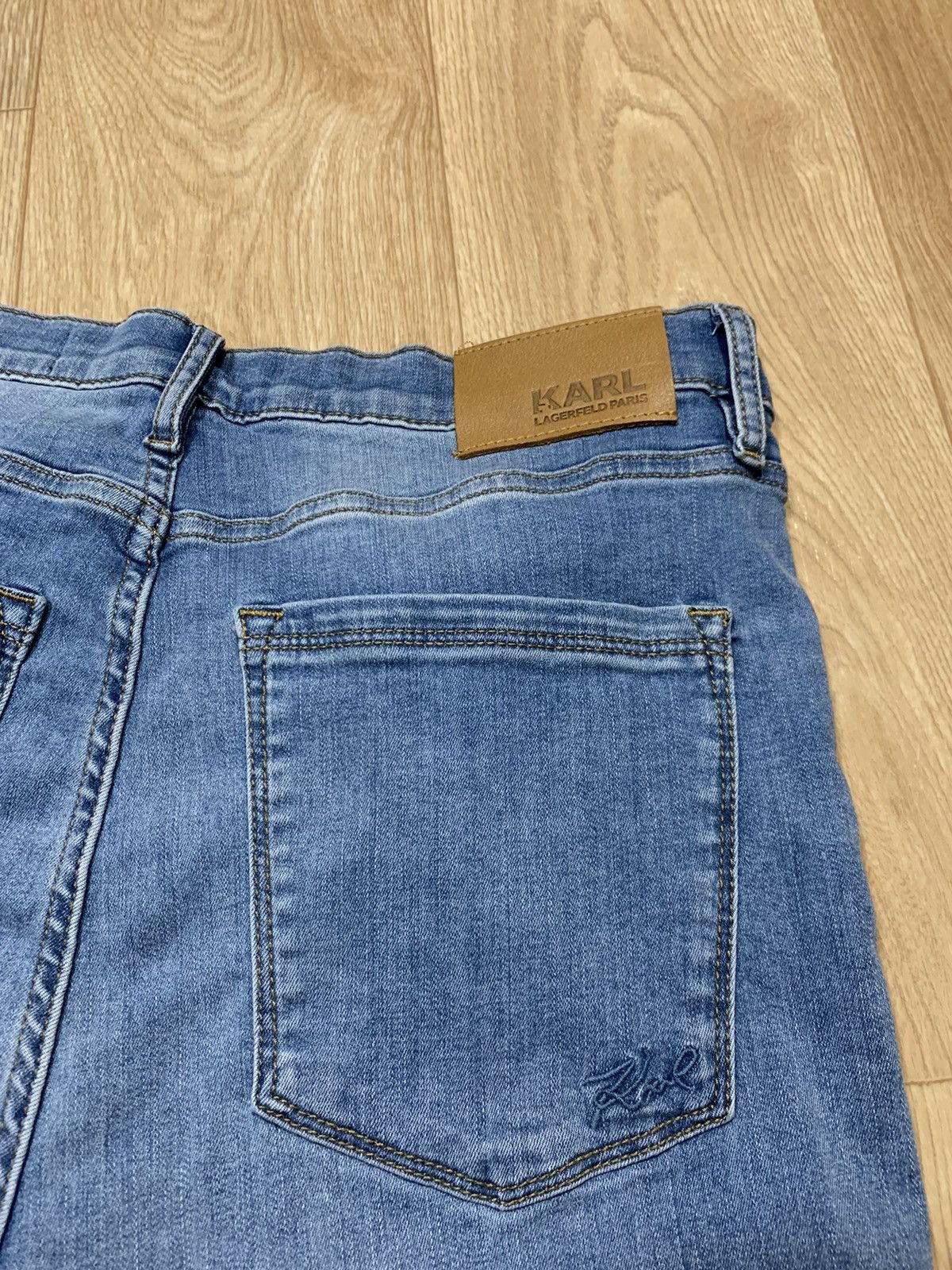 Karl Lagerfeld Karl Lagerfeld Paris Designer Big Logo Denim Pants Size 12 Size 30" / US 8 / IT 44 - 10 Thumbnail